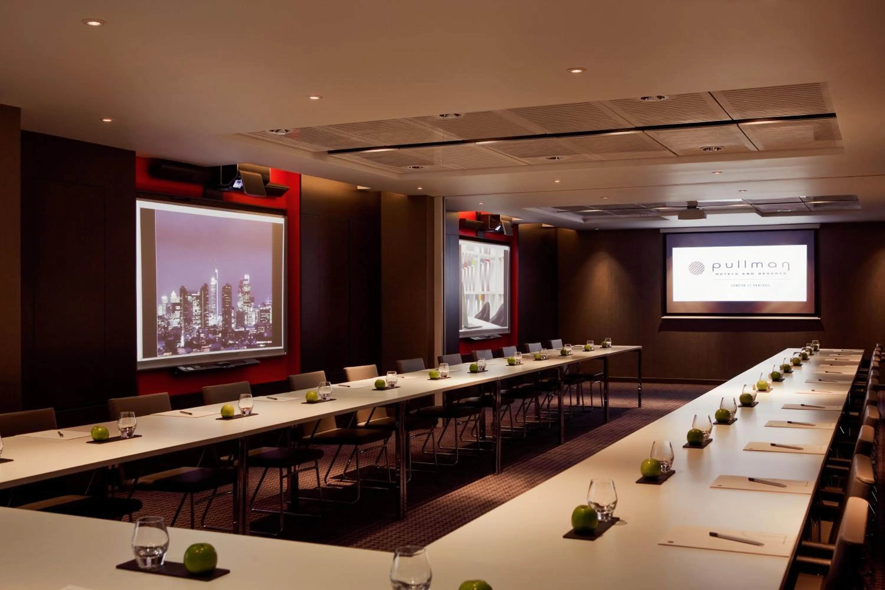 Business facilities in Pullman London St Pancras