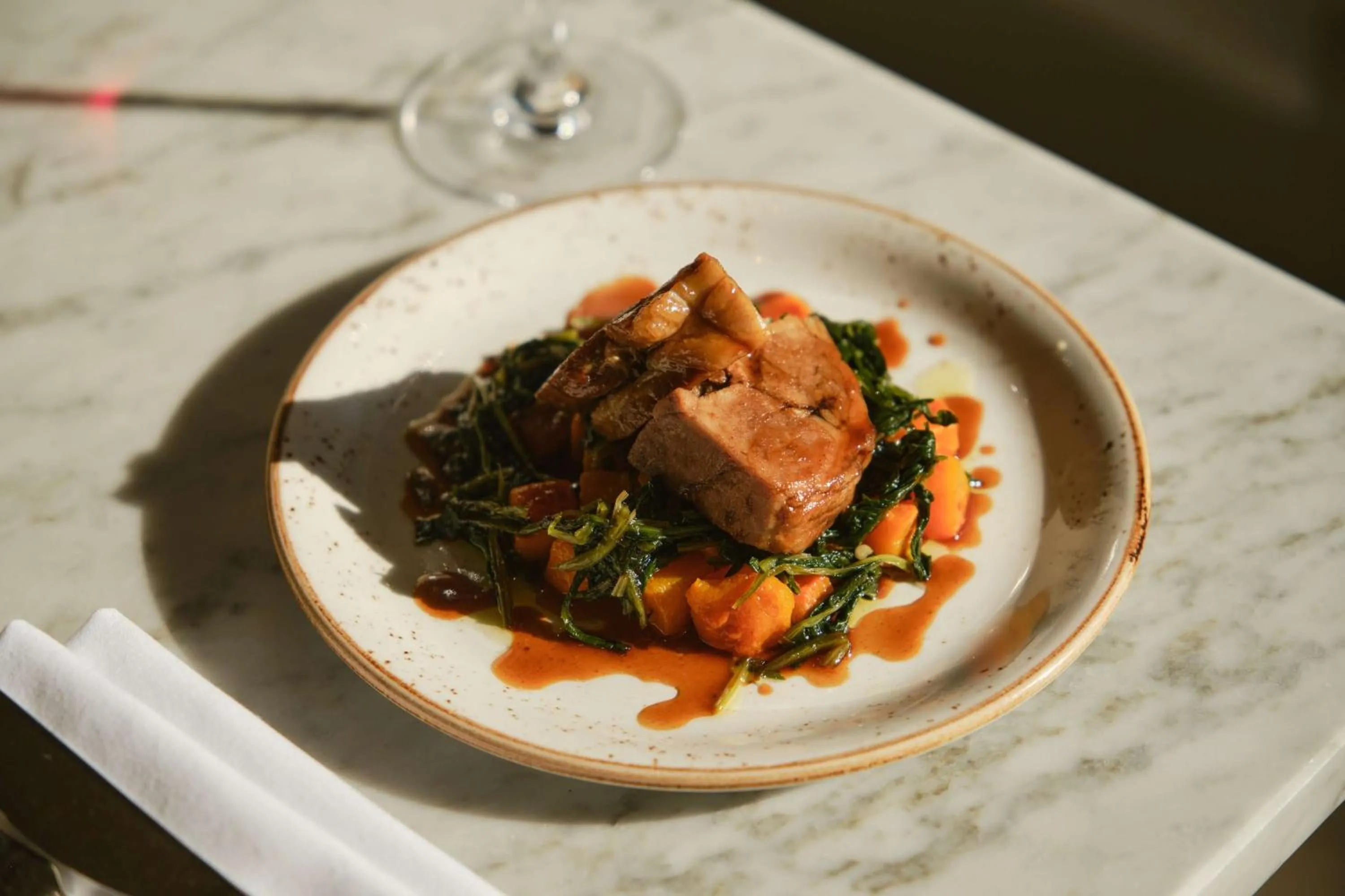 Restaurant/places to eat in Park Plaza Victoria London