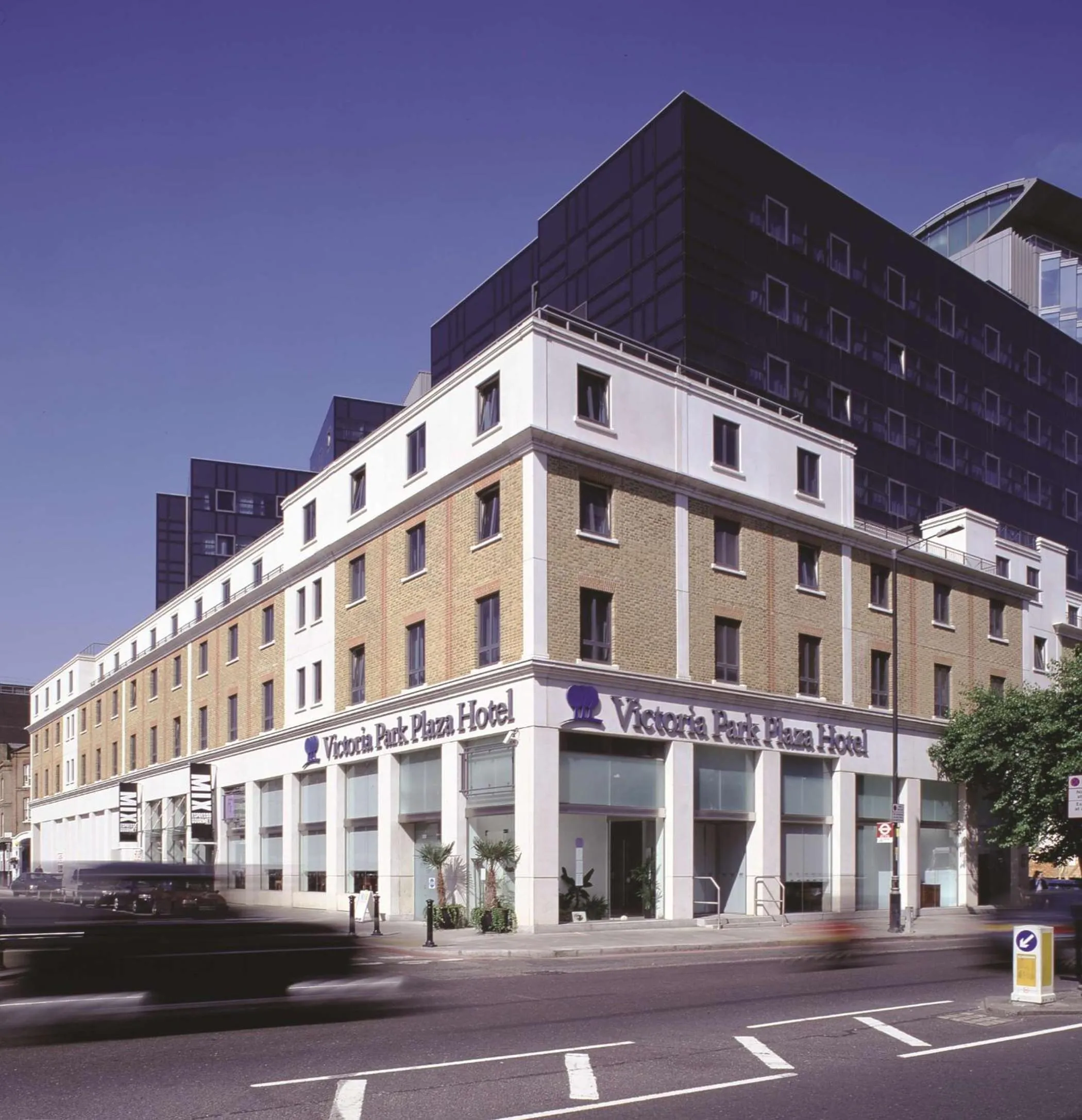 Property building in Park Plaza Victoria London