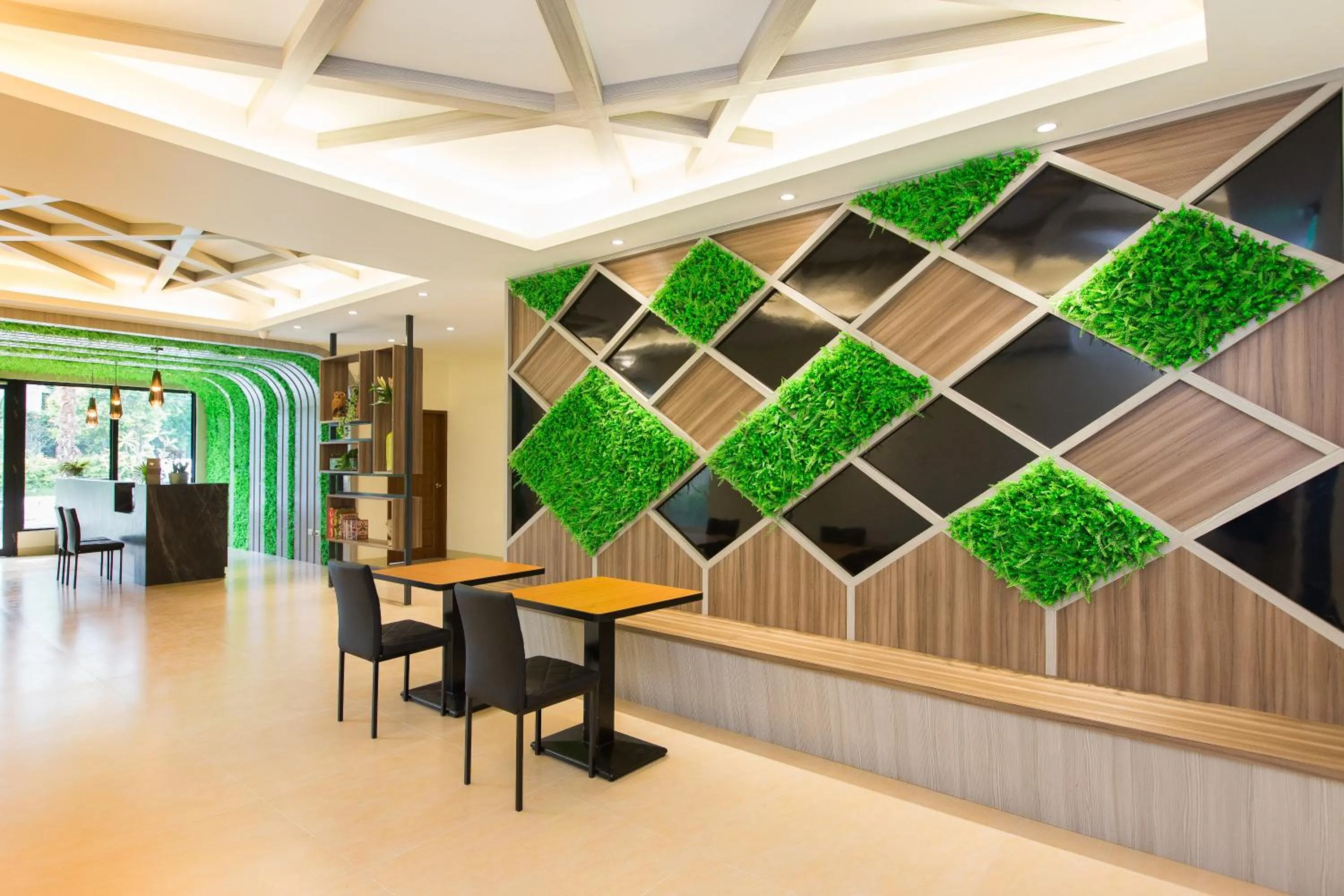 Lobby or reception in 17th Summer