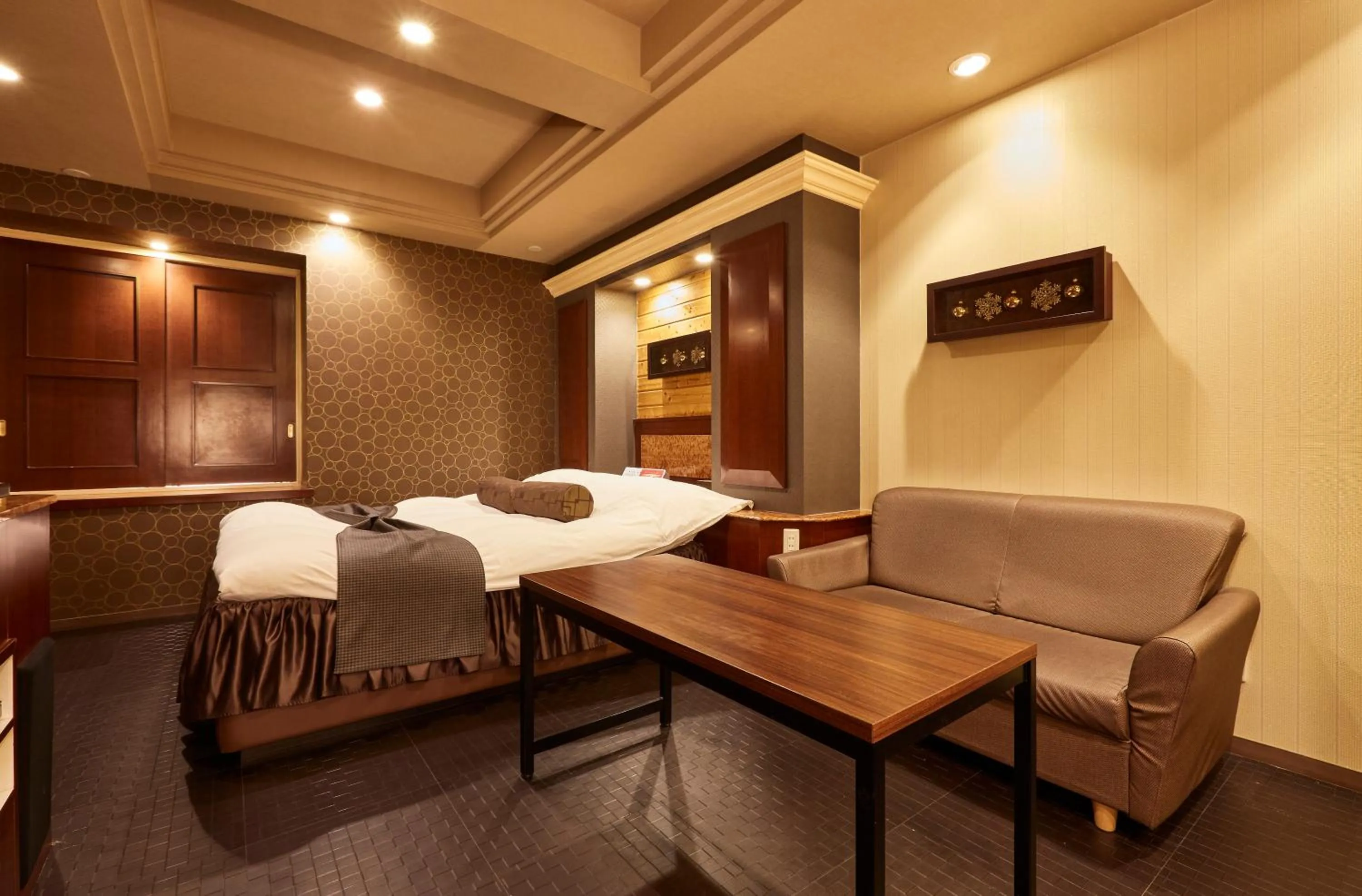 Photo of the whole room, Bed in Hotel Christmas (Leisure Hotel)