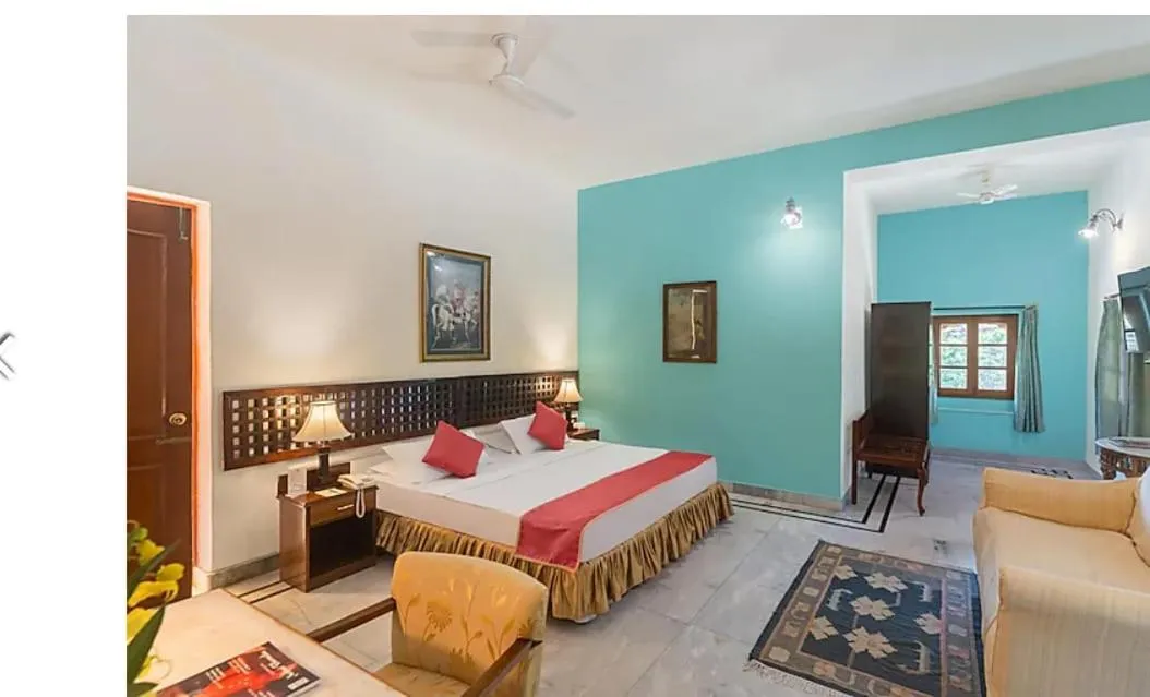 Bed in WelcomHeritage Mandir Palace