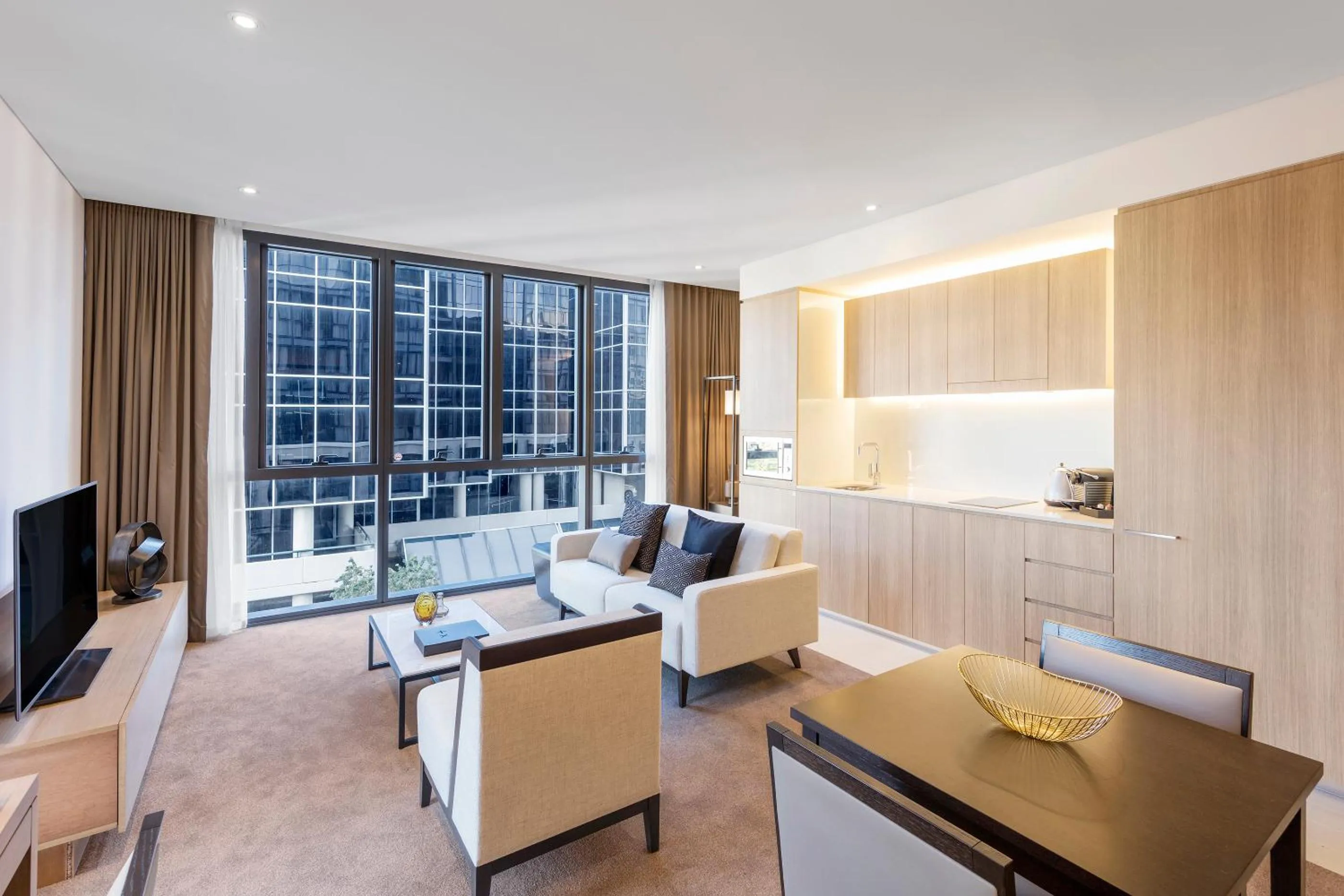 SKYE Hotel Suites Parramatta