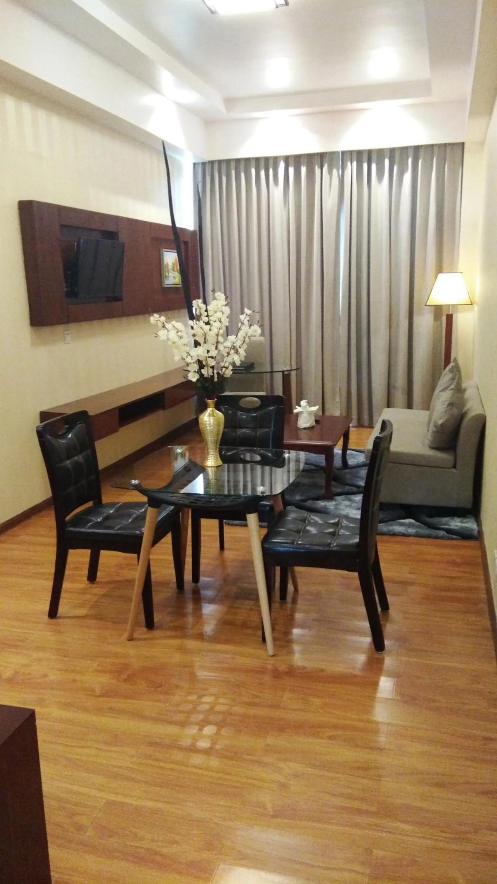 Seating area in Clarion Inn Jaipur