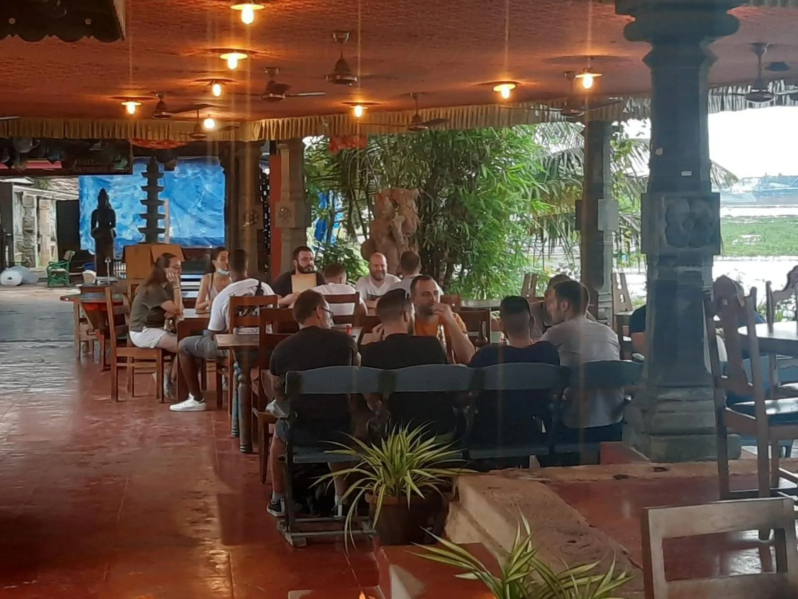 Restaurant/places to eat in Ginger House Museum Hotel