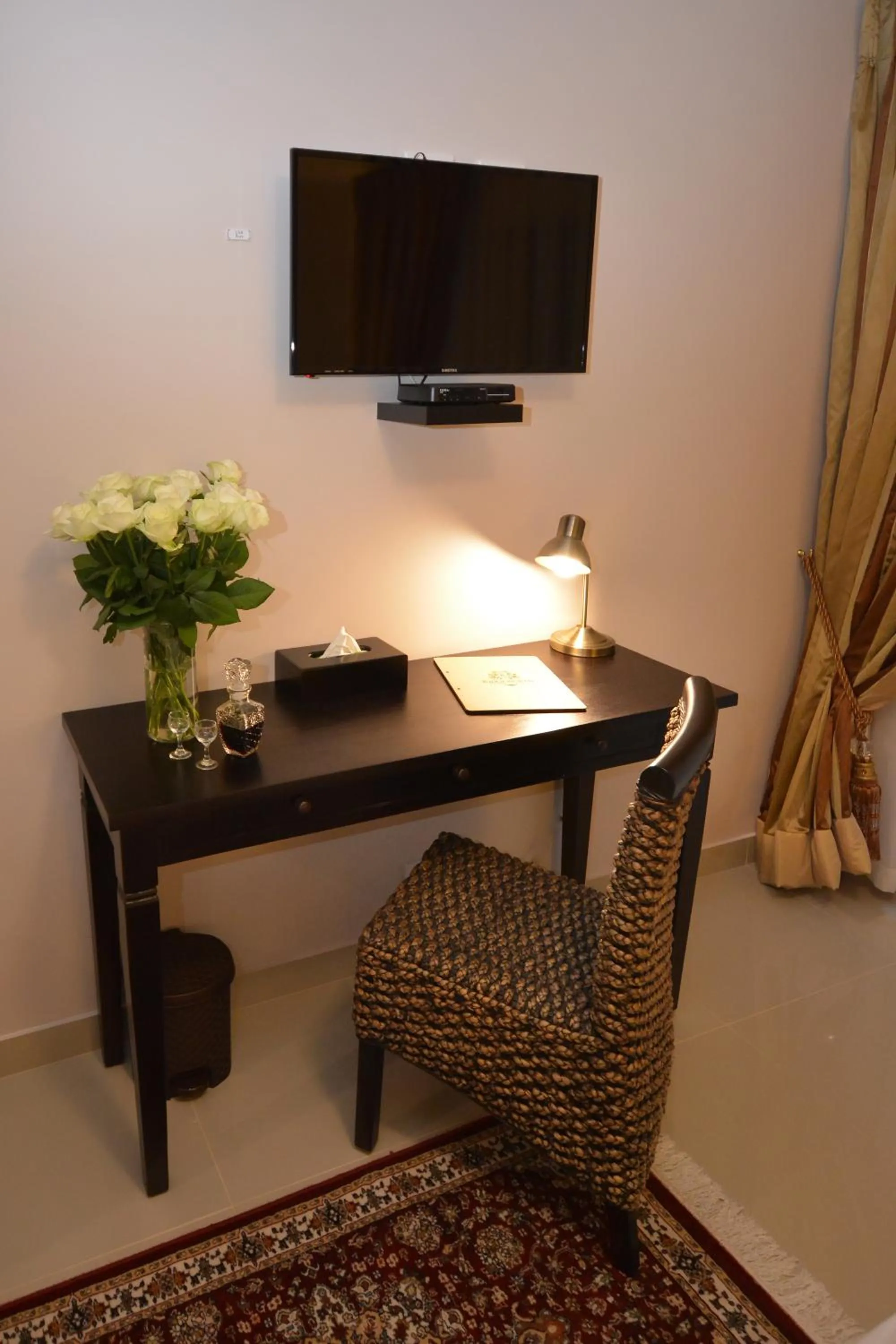 TV and multimedia in Ridgeworth Boutique Guesthouse