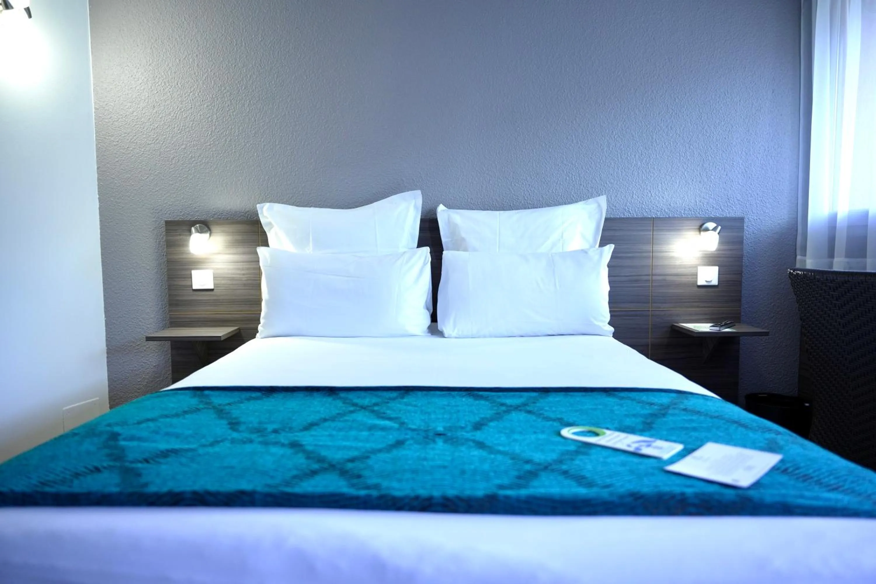 Bedroom, Bed in Sure Hotel by Best Western Biarritz Aeroport