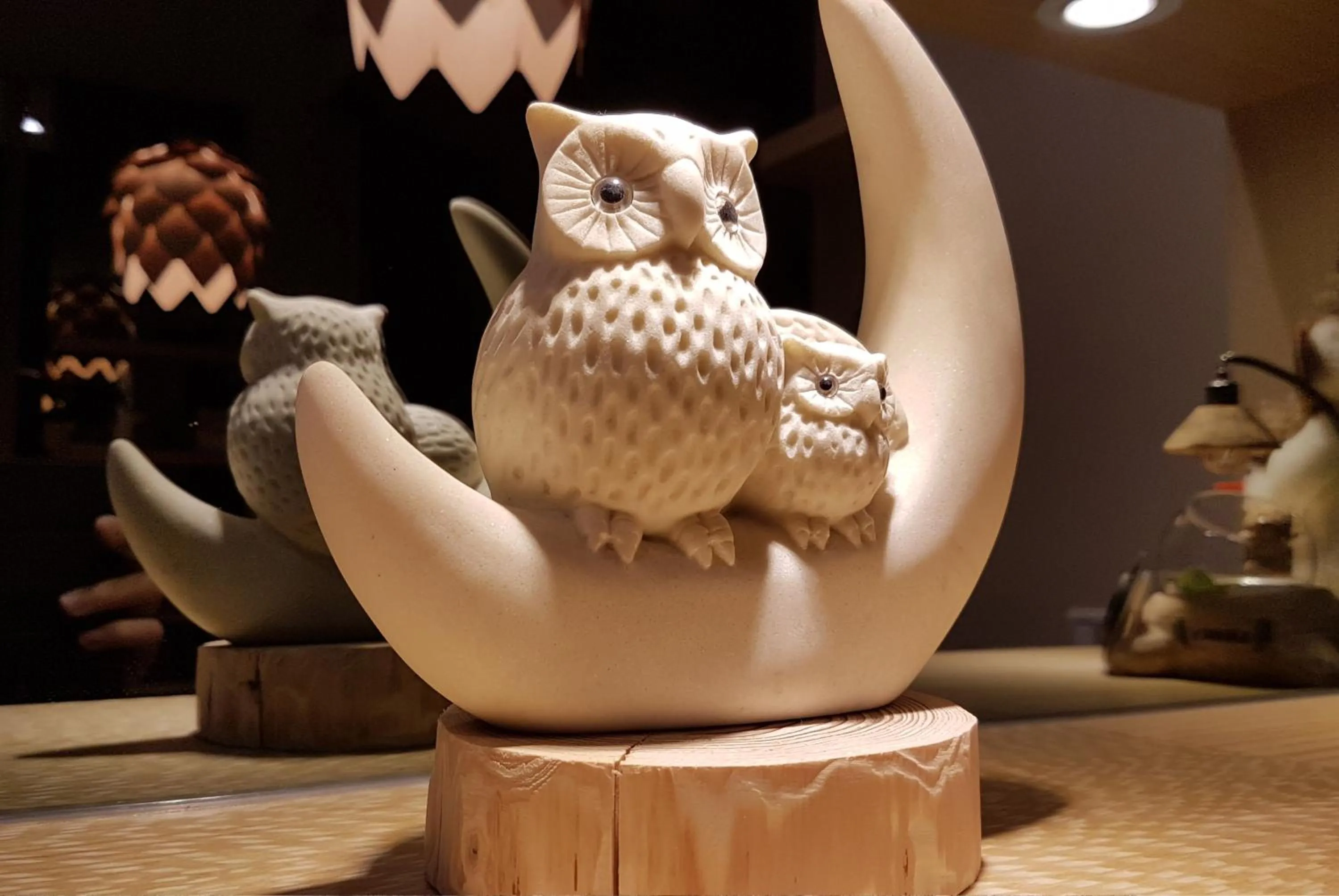 Decorative detail in Sunny Stream B & B