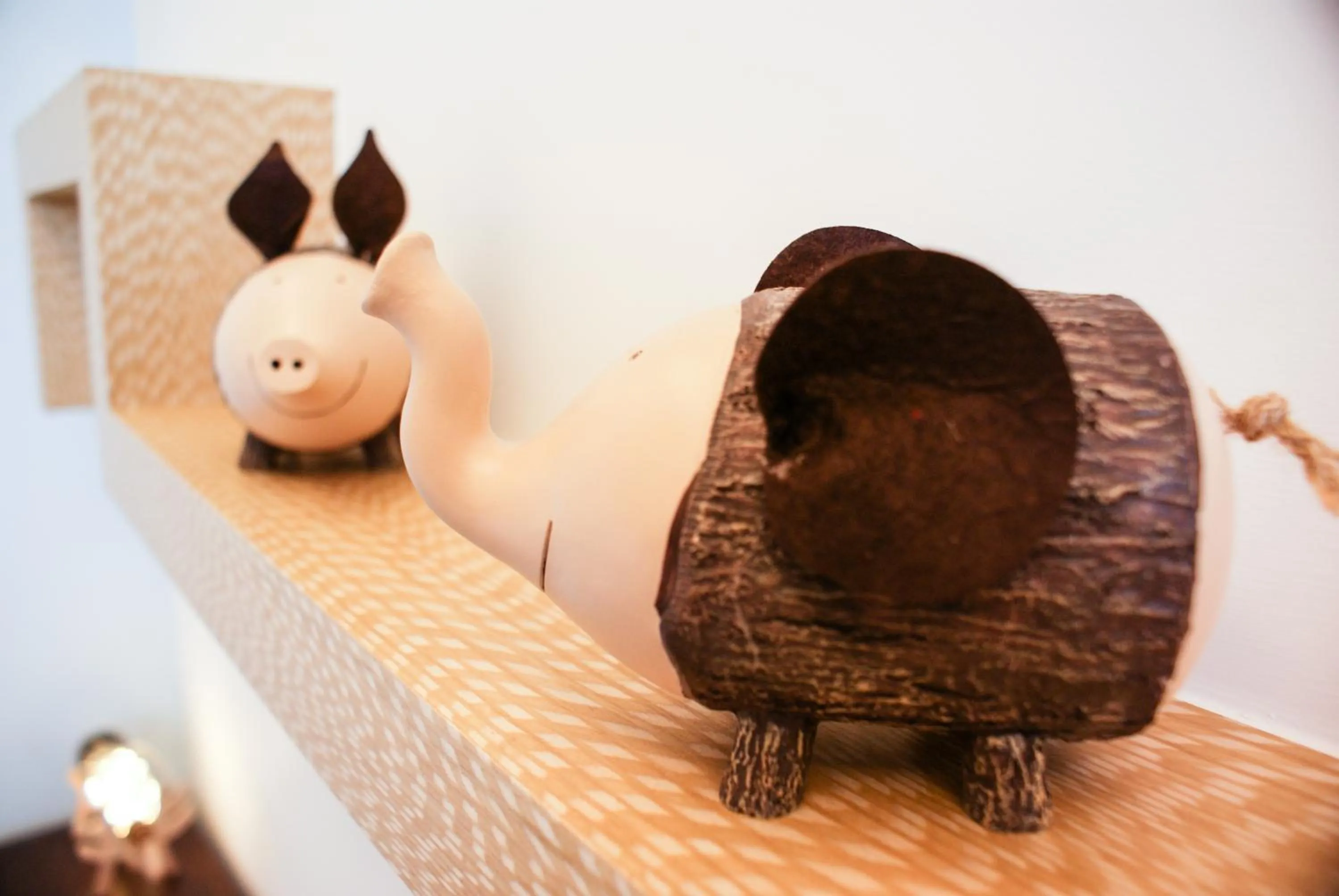 Decorative detail in Sunny Stream B & B