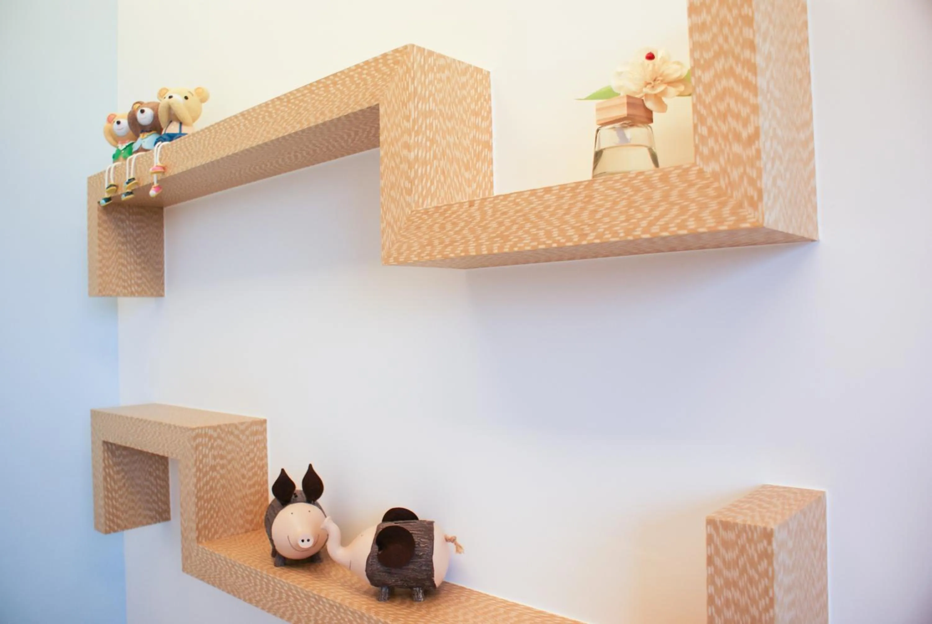 Decorative detail in Sunny Stream B & B