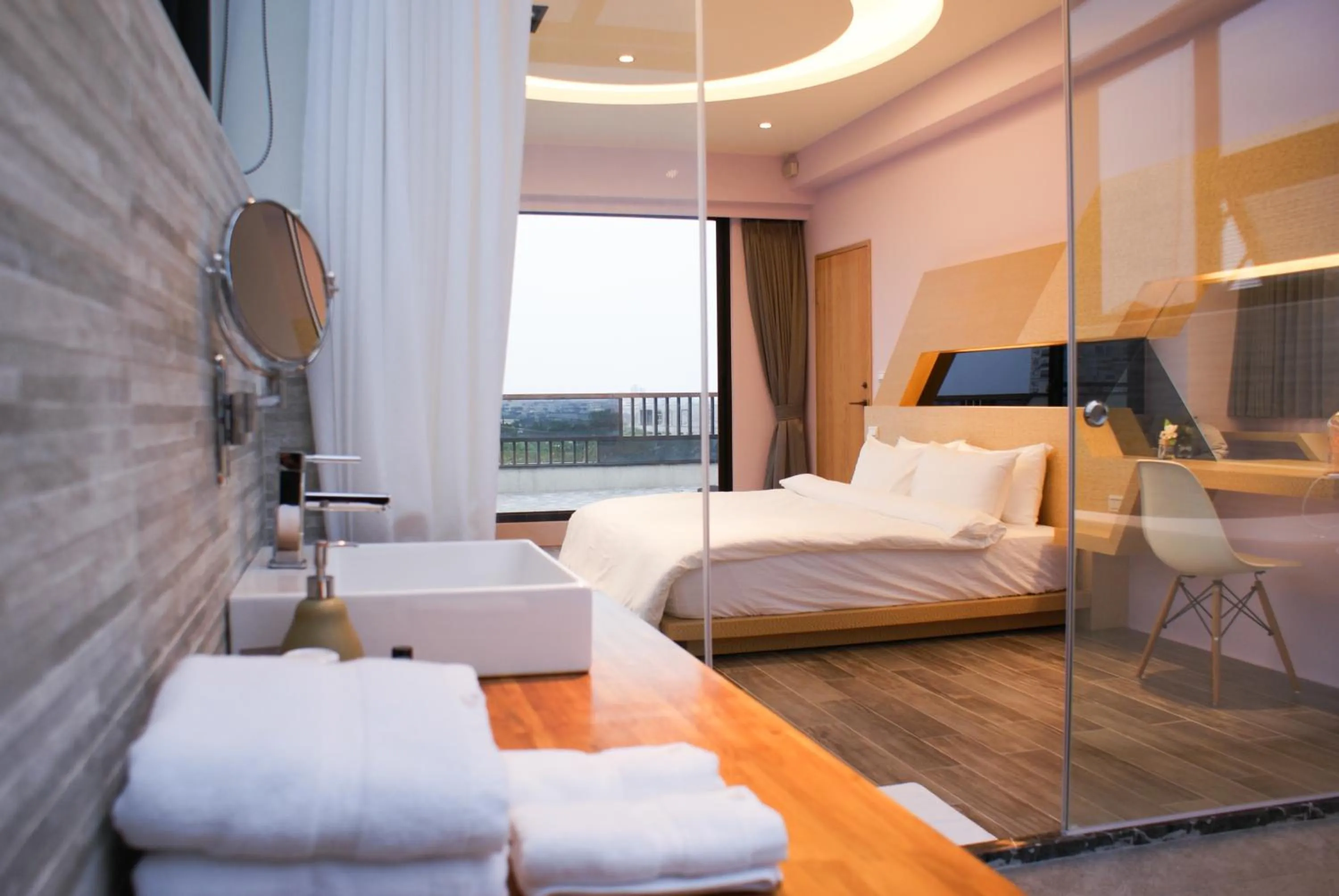 Decorative detail, Bed in Sunny Stream B & B