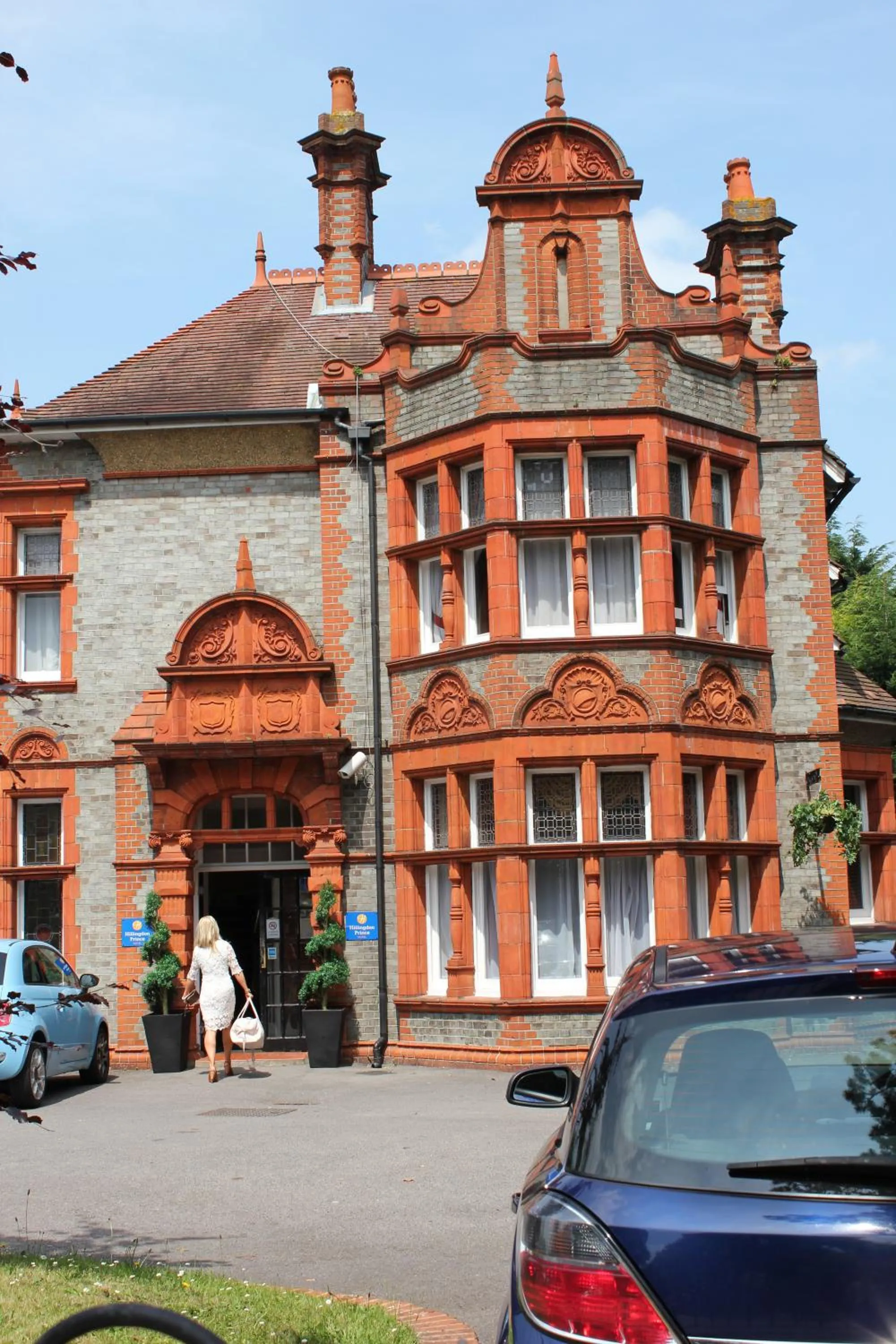 Facade/entrance in Sure Hotel by Best Western Reading