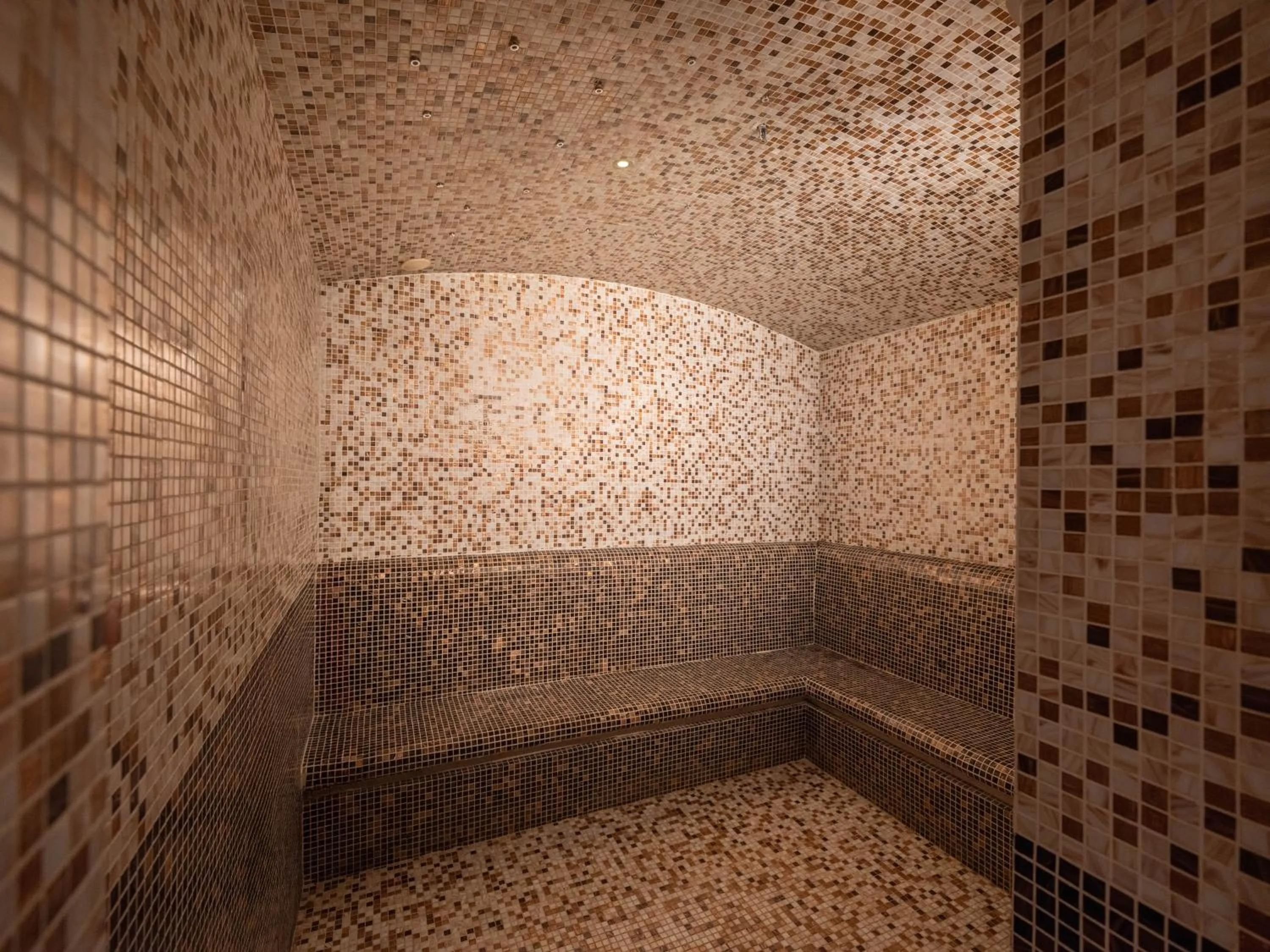 Sauna in Shangri-La Yiwu