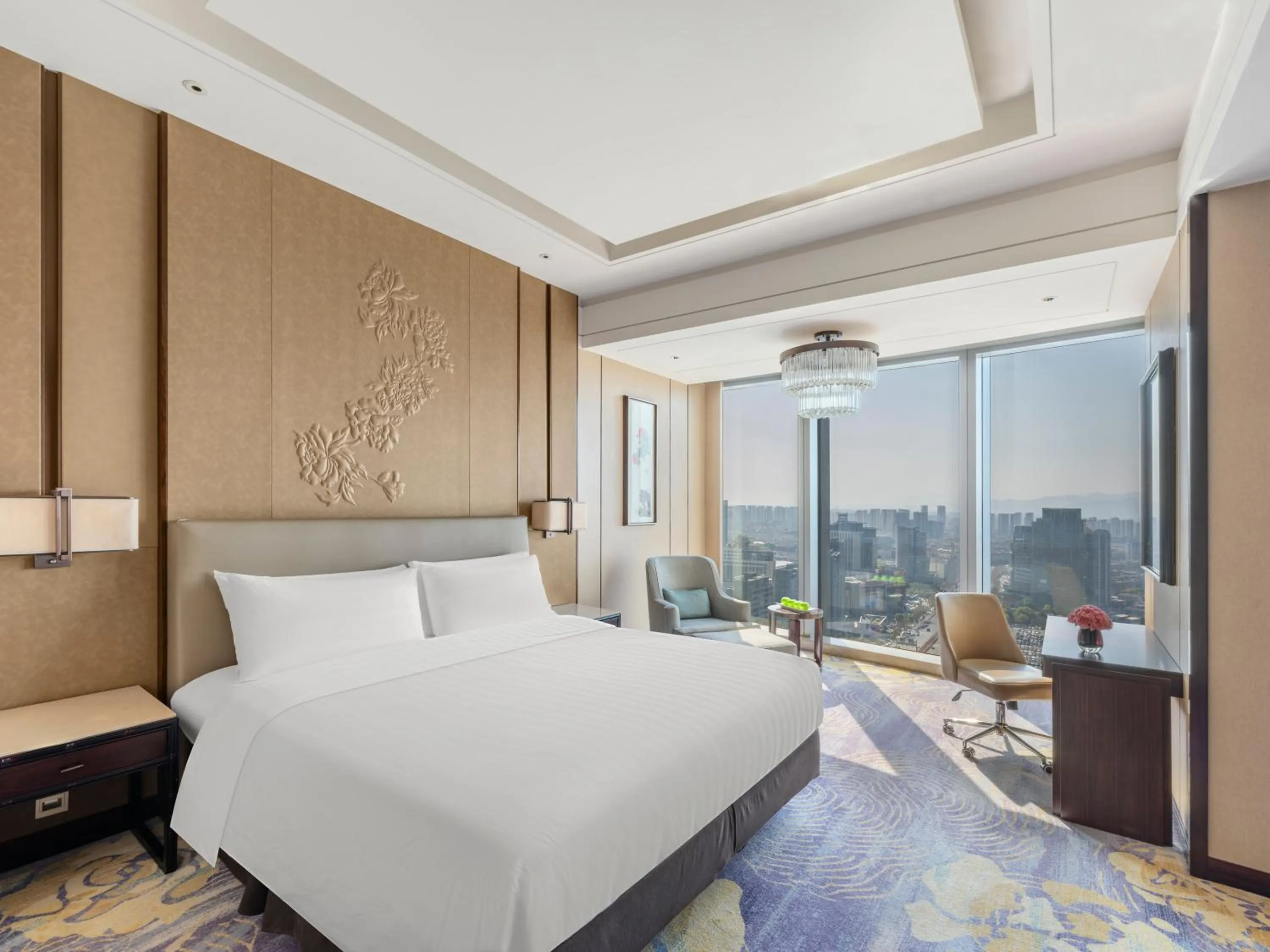 Bedroom, Bed in Shangri-La Yiwu