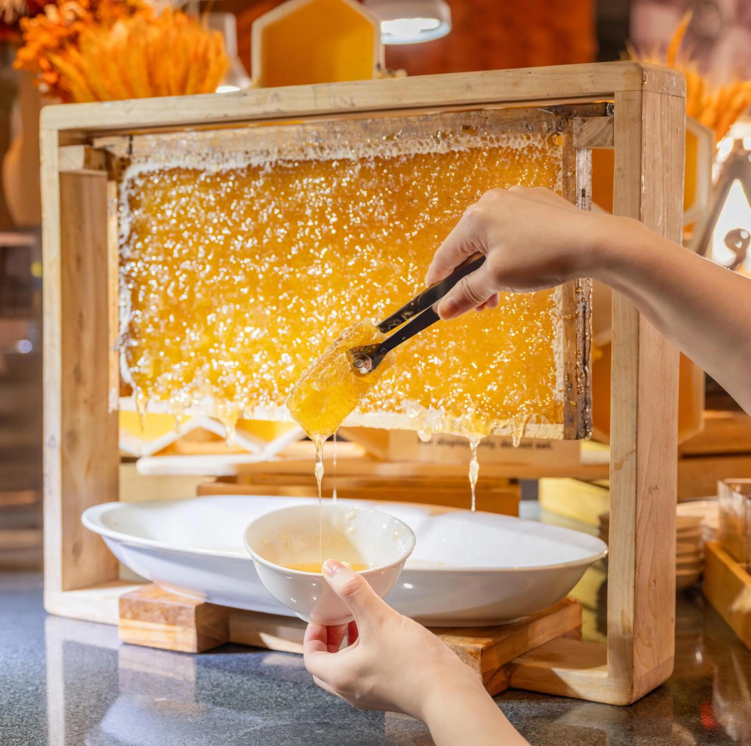 Breakfast in Shangri-La Yiwu