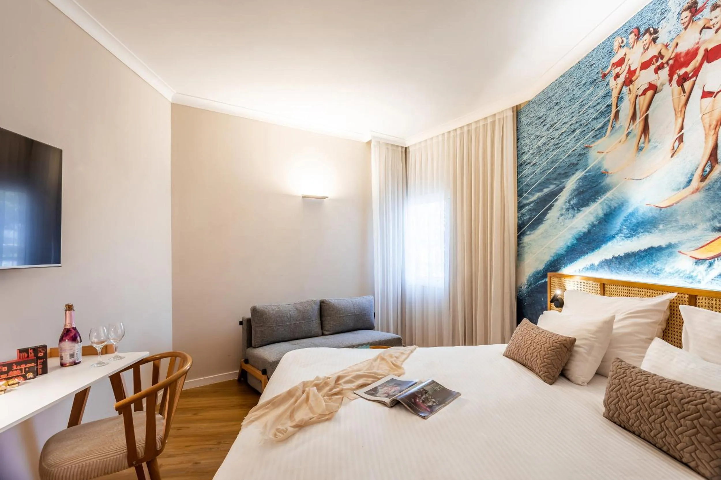 Bed in Prima Music Hotel