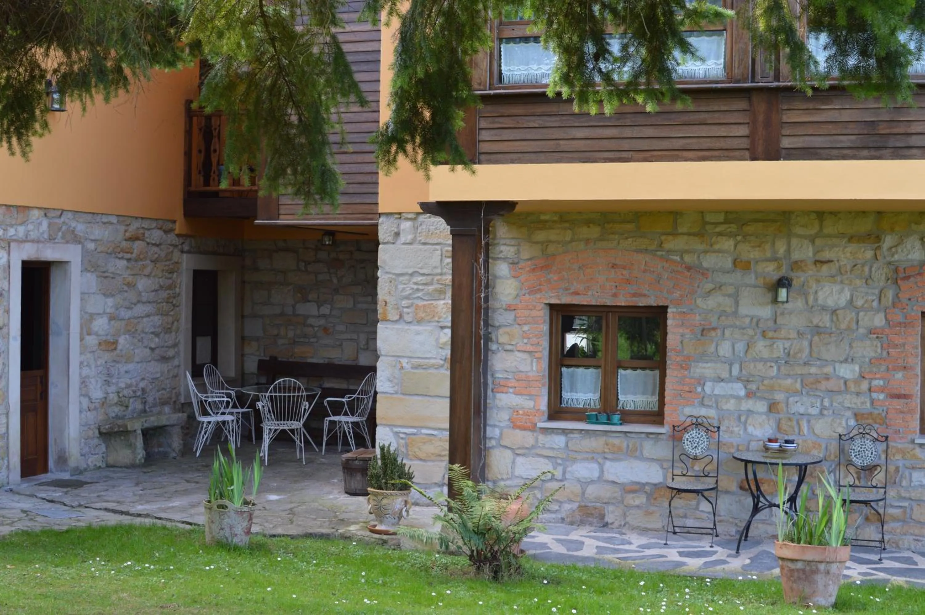 Garden in La Casona de Quintes