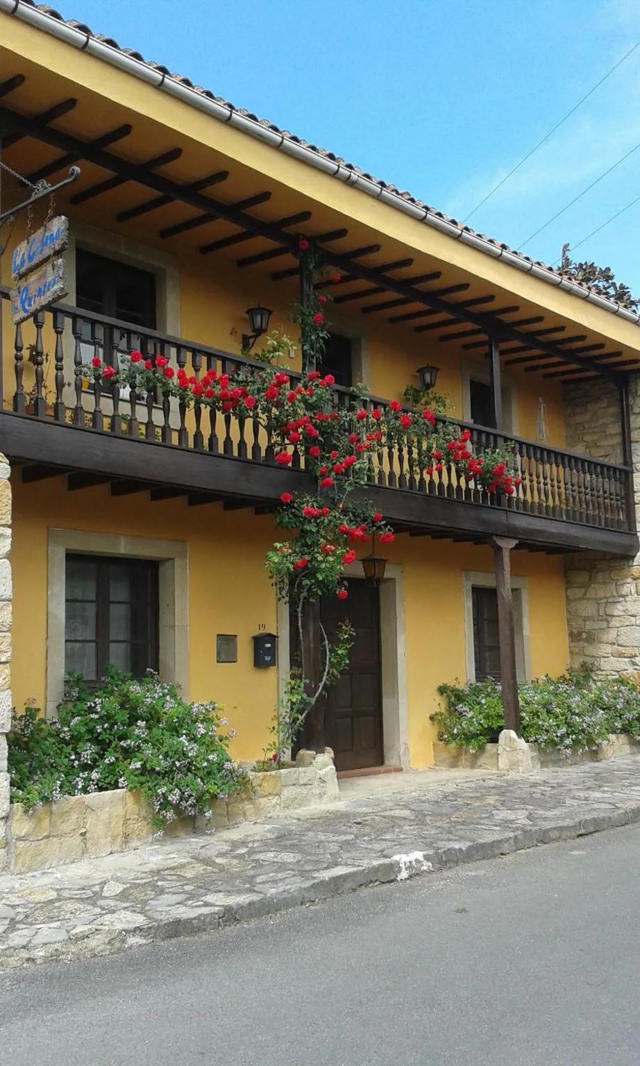 Facade/entrance in La Casona de Quintes