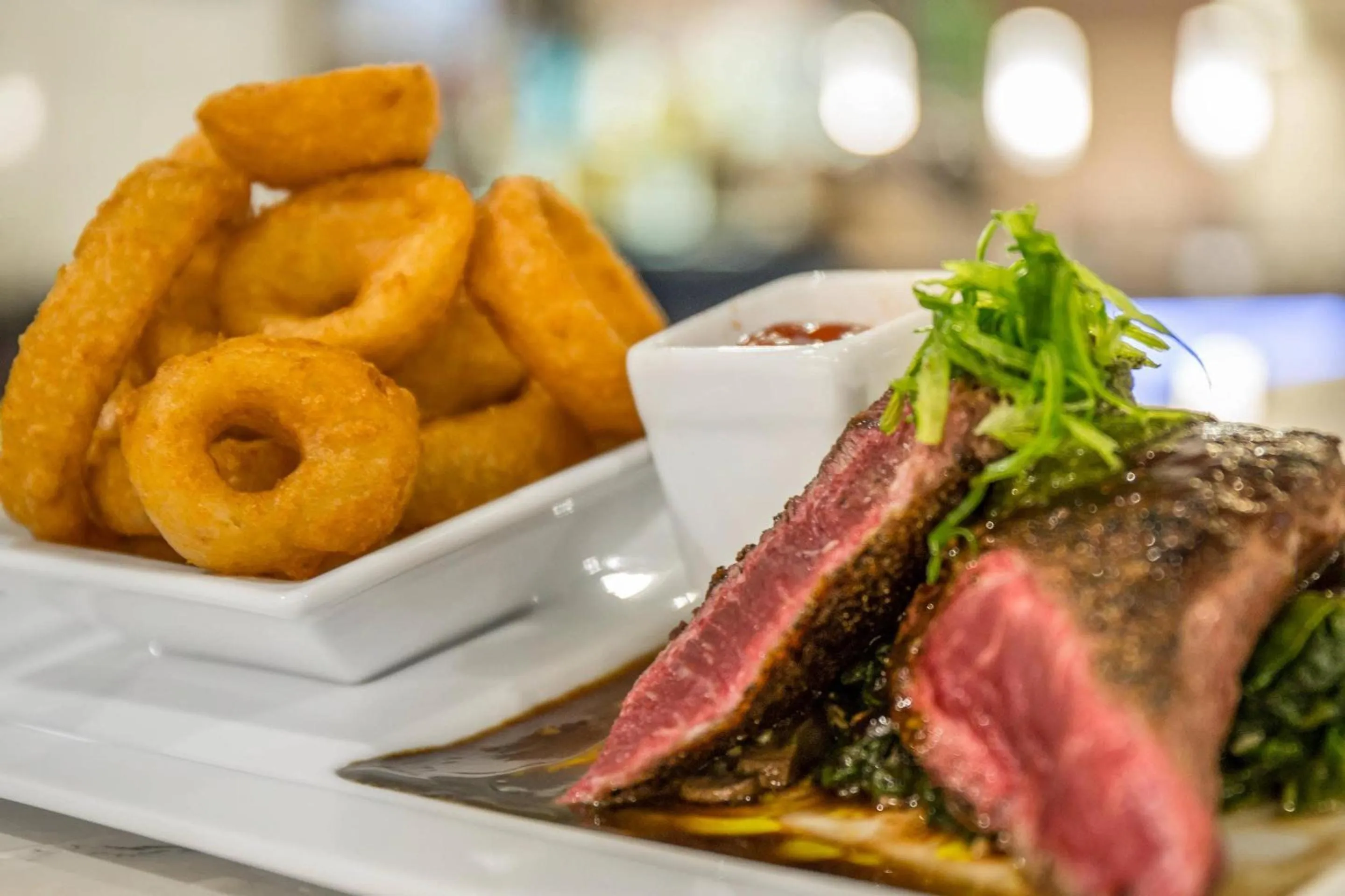 Restaurant/places to eat in Cambria Hotel Chicago Loop - Theatre District