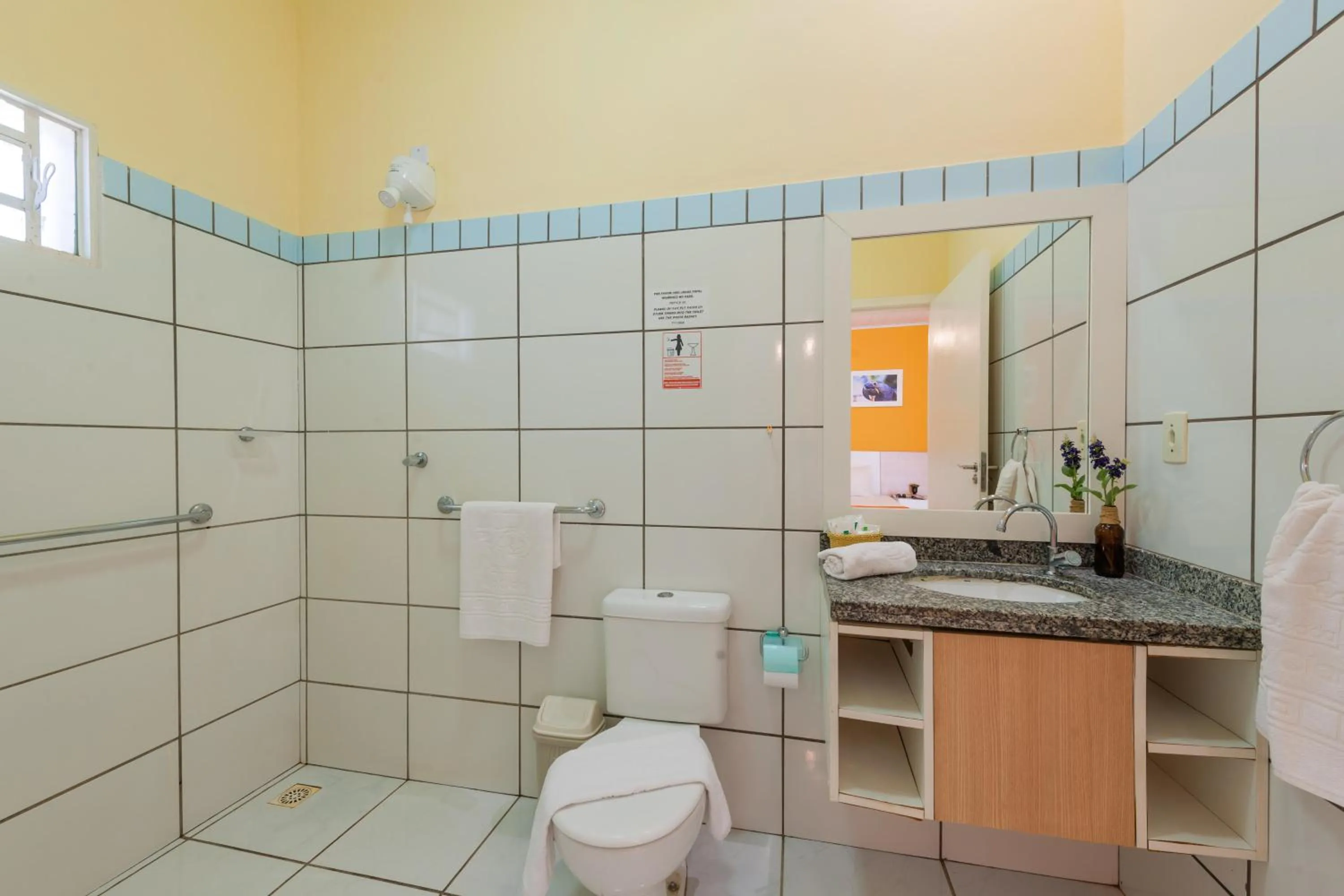 Shower in Pousada Rio Claro