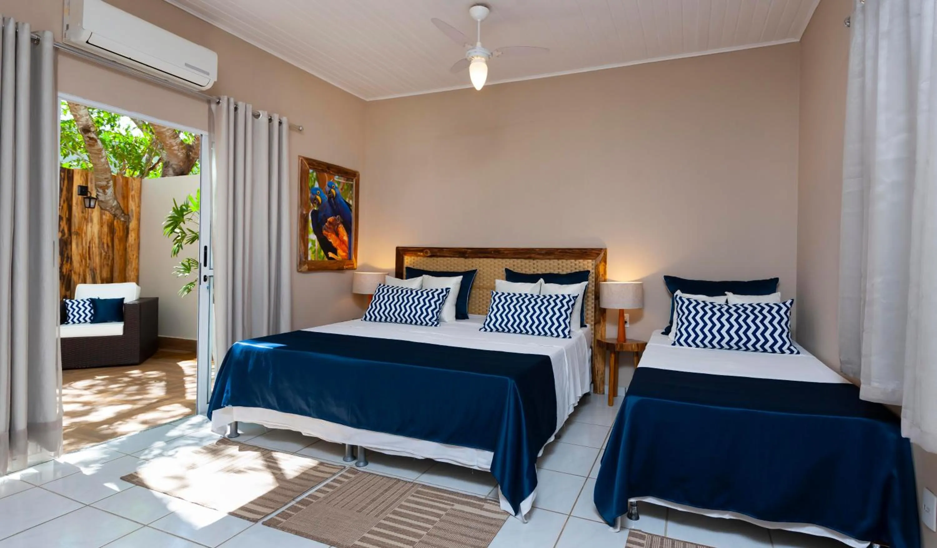 Patio, Bed in Pousada Rio Claro