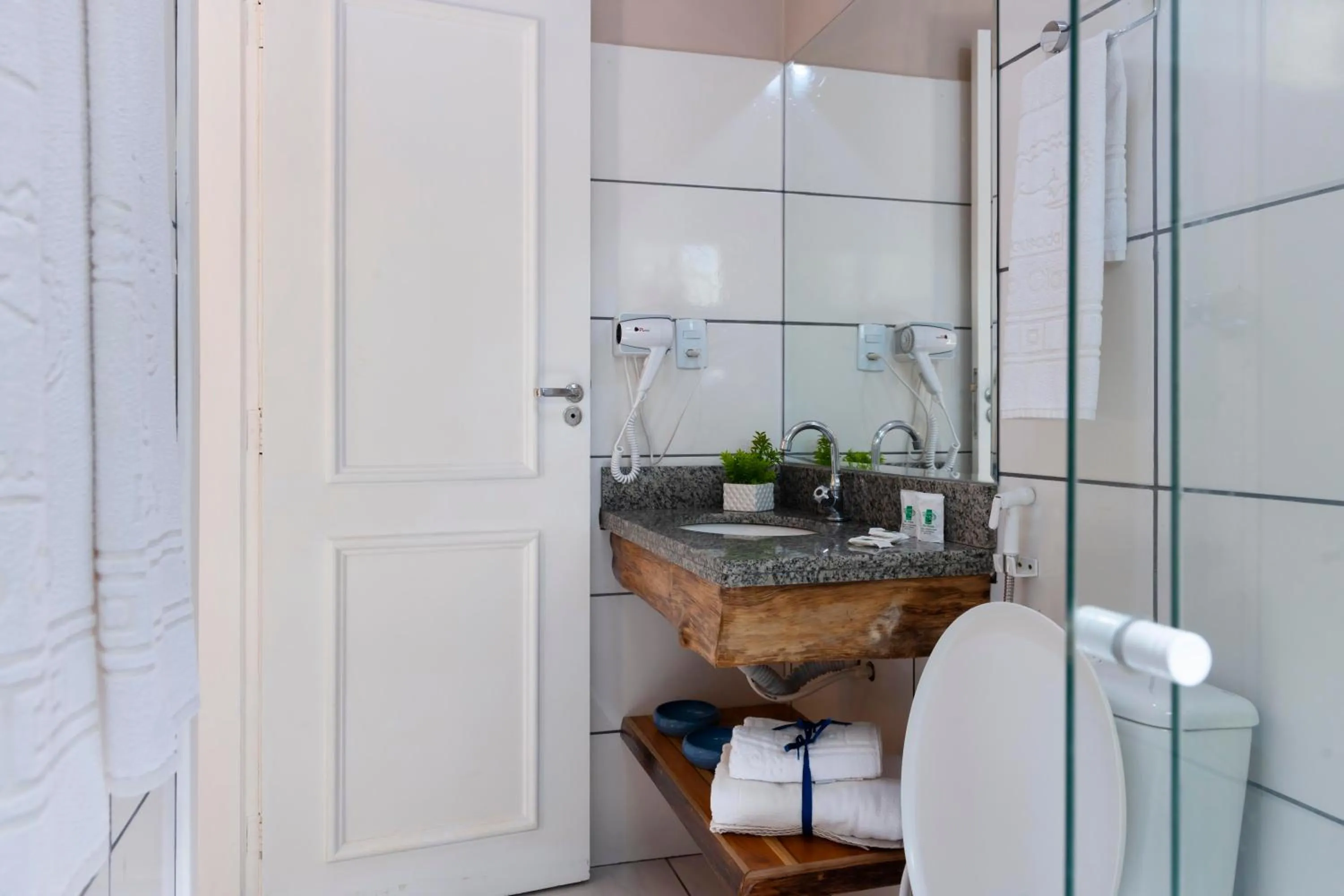 Bathroom in Pousada Rio Claro