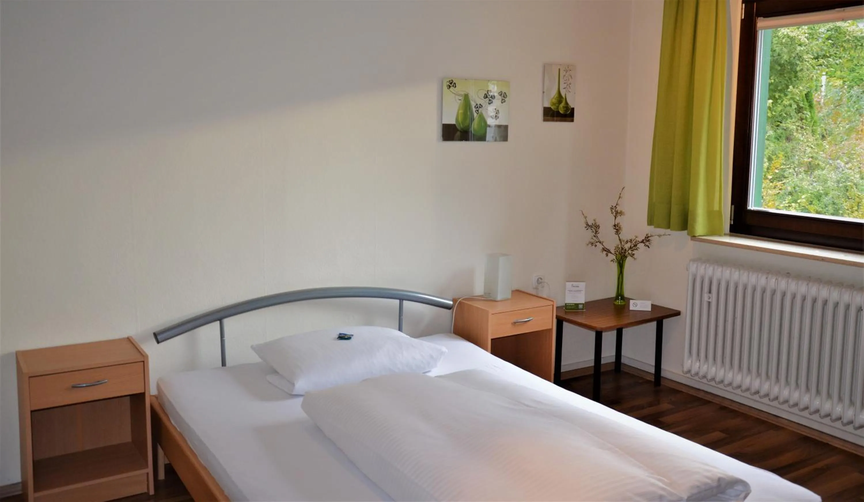 Bed in Hotel Landgasthof Wallburg