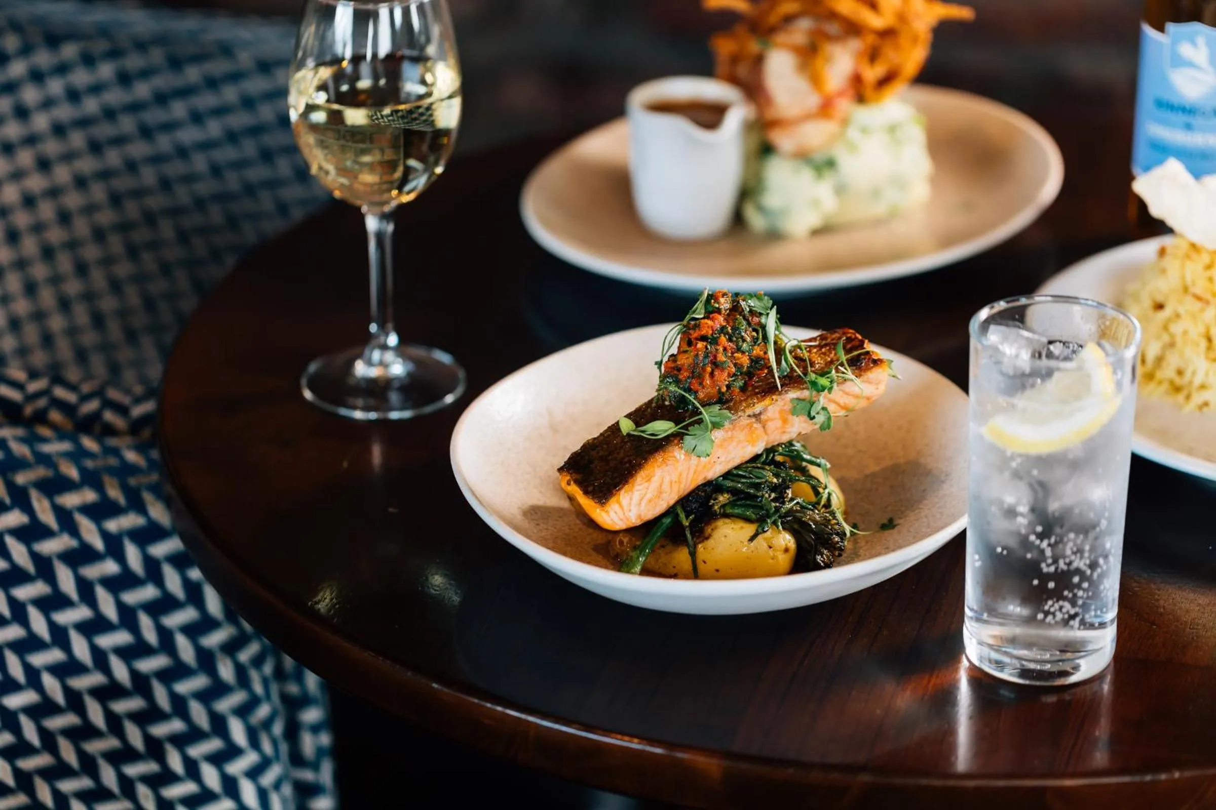 Restaurant/places to eat in Dillon’s Hotel