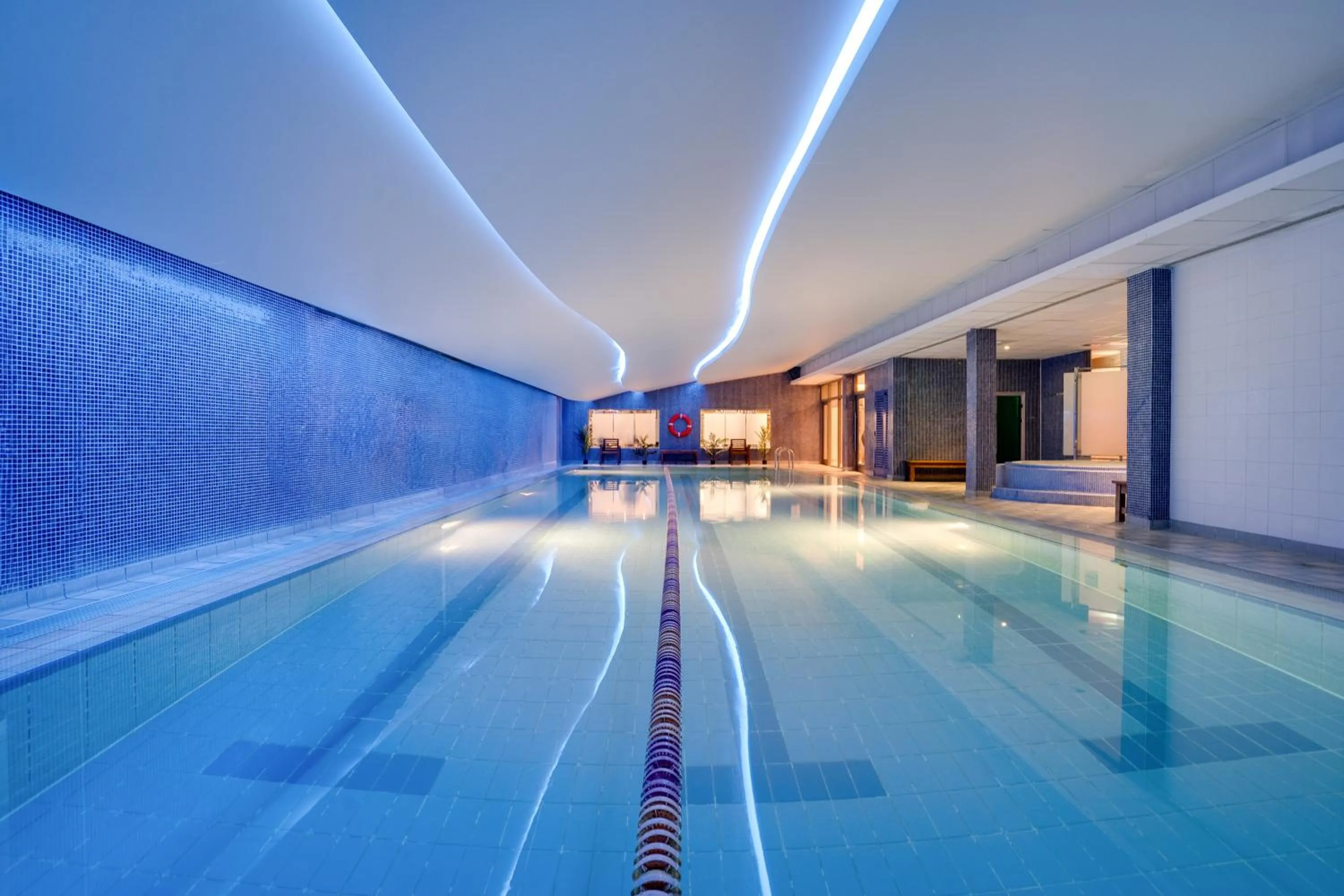 Swimming pool in The Spencer Hotel