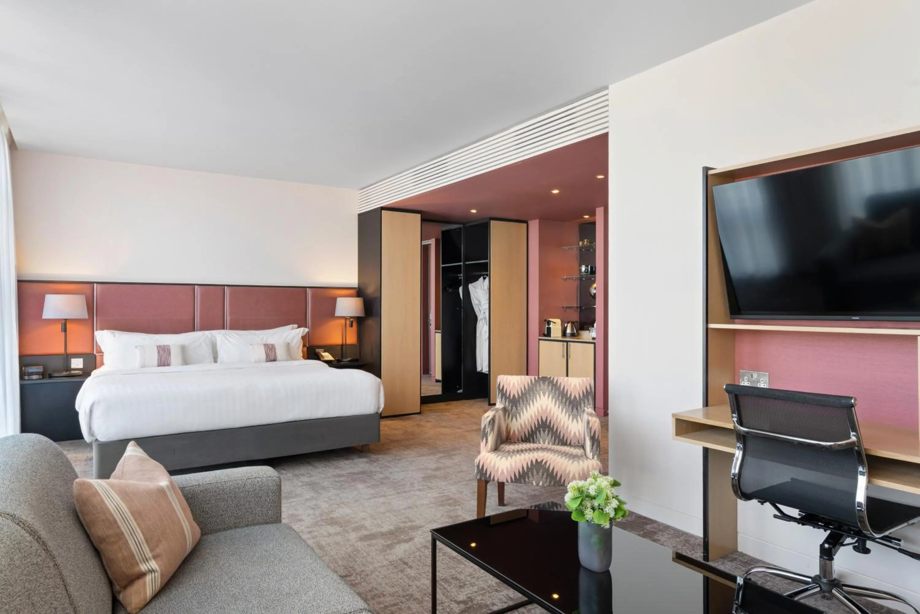 Bedroom, Bed in The Spencer Hotel