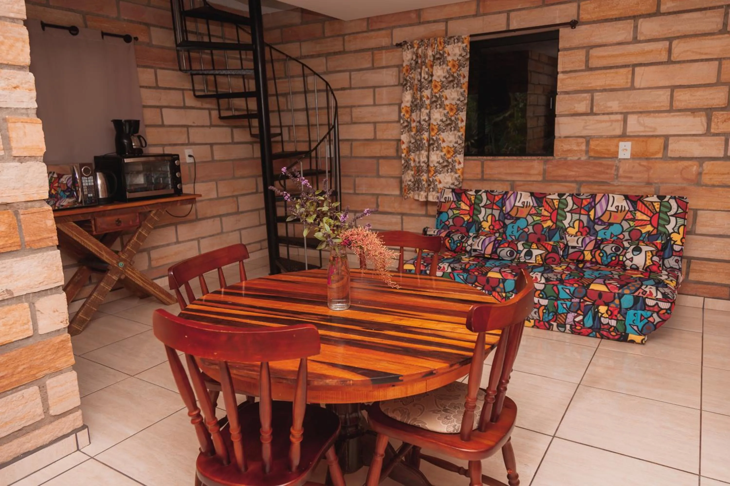 Dining area in Pousada Água dos Canyons