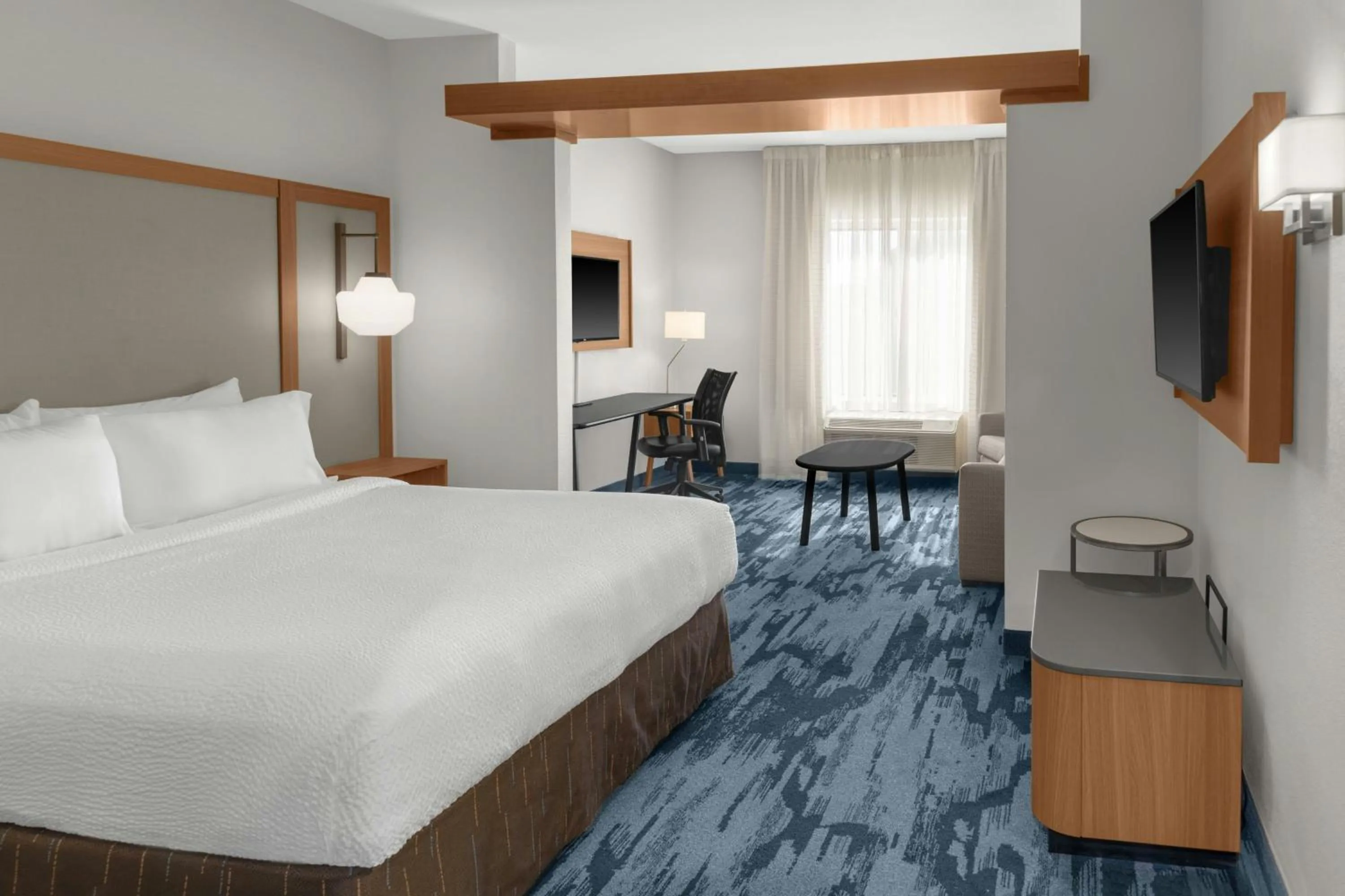 Bedroom, Bed in Fairfield Inn & Suites by Marriott Atlanta Acworth