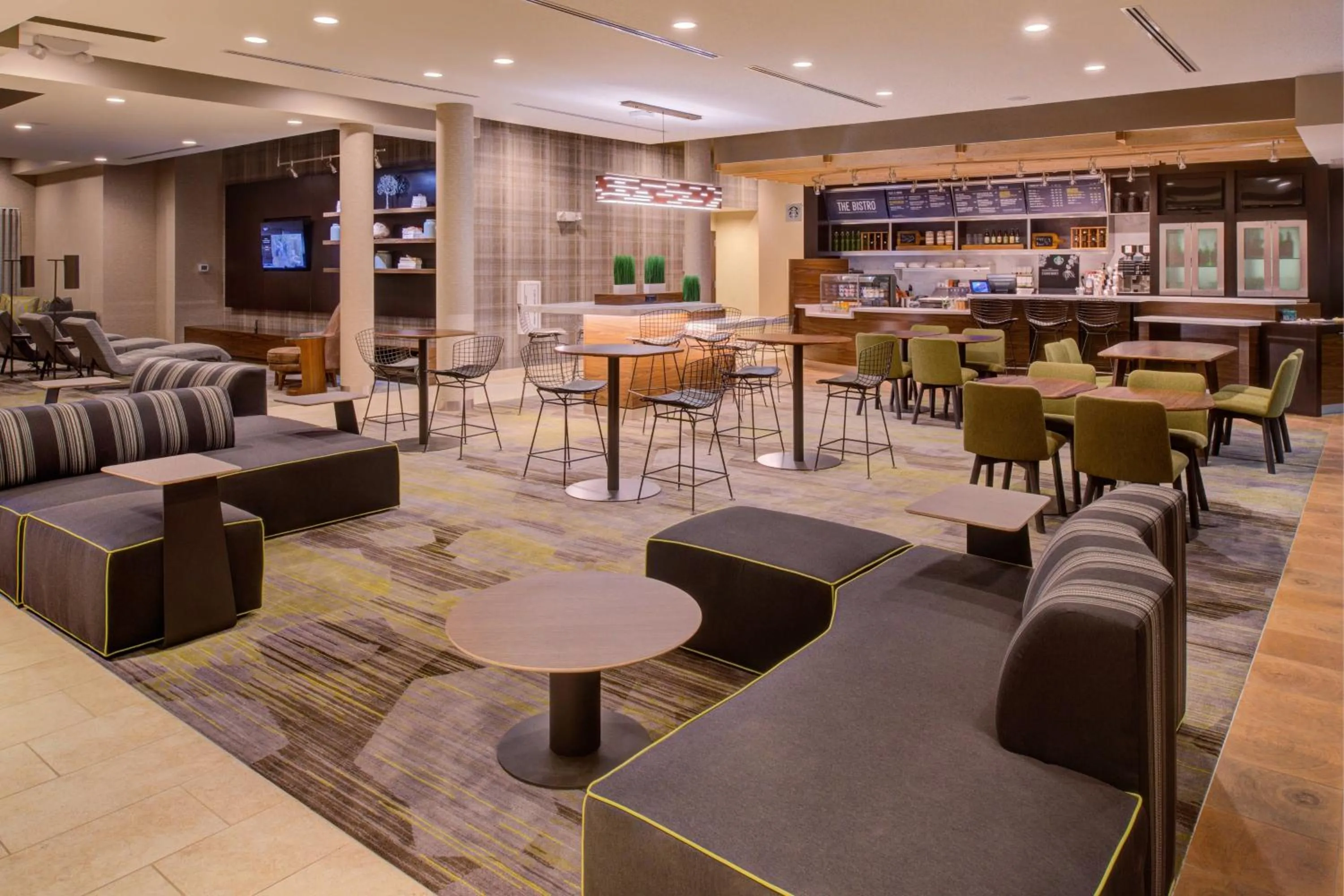 Restaurant/places to eat in Courtyard by Marriott St Louis Chesterfield