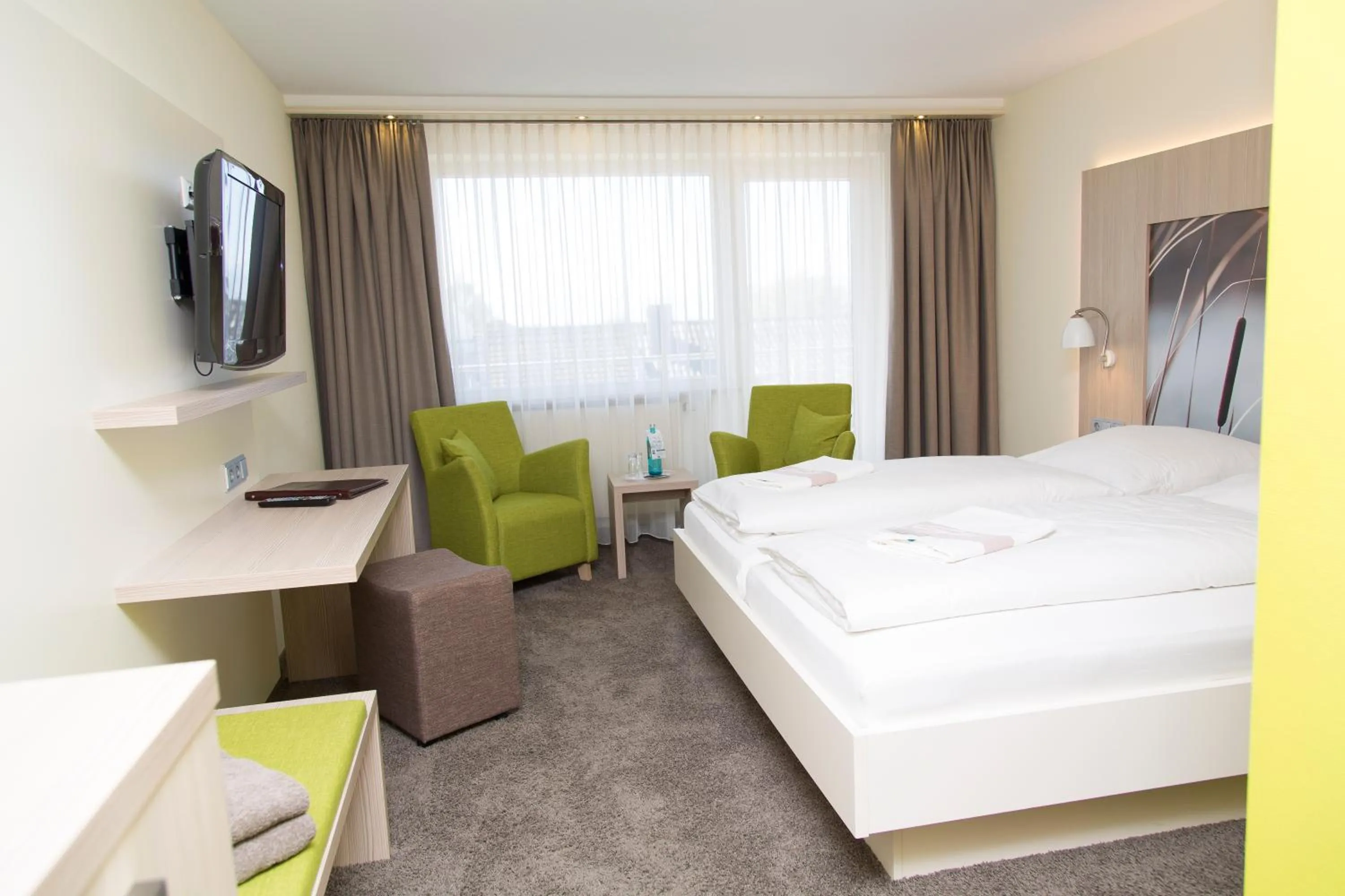 Photo of the whole room, Bed in Hotel Gierer