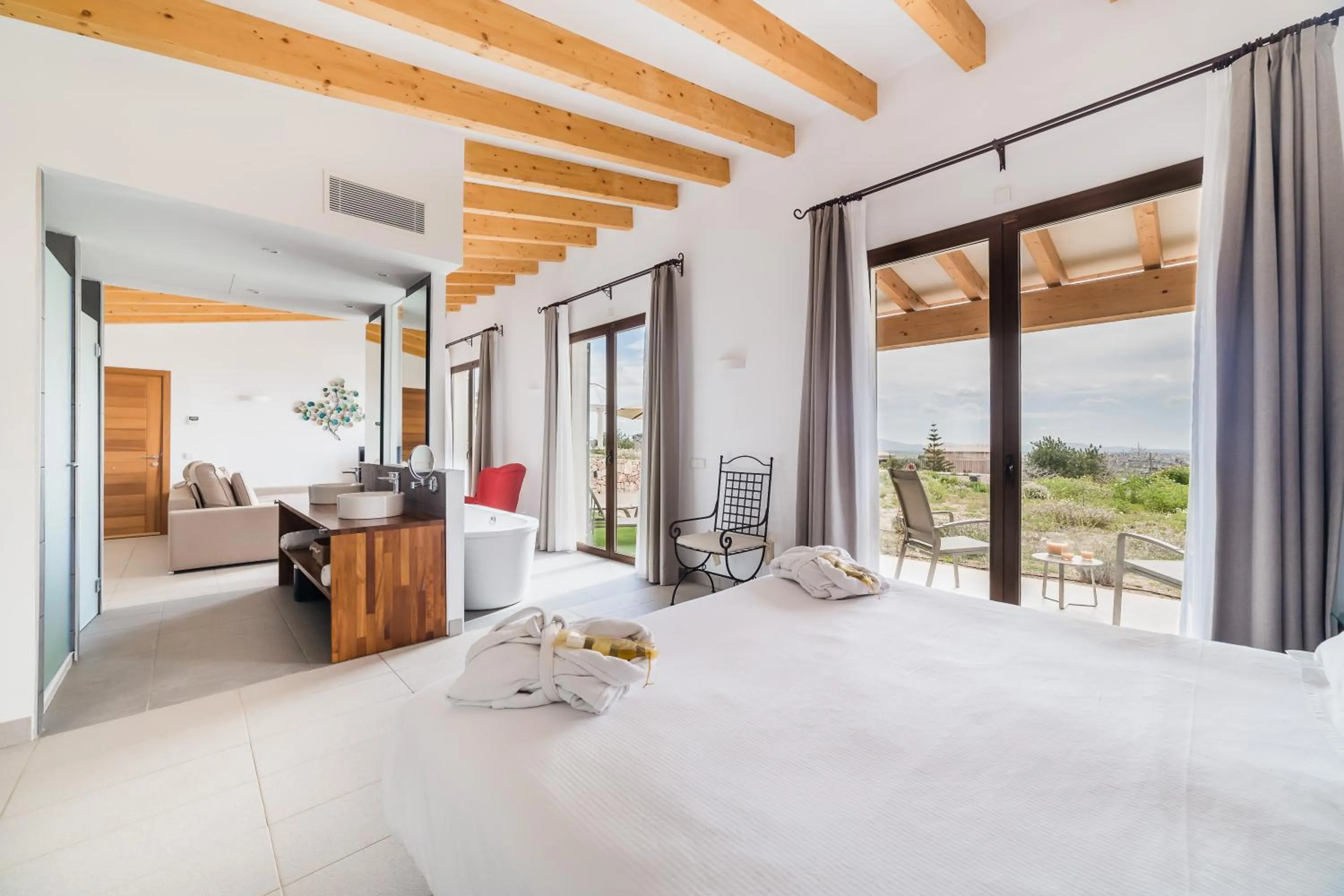 Bed in Agroturismo Ses Vistes