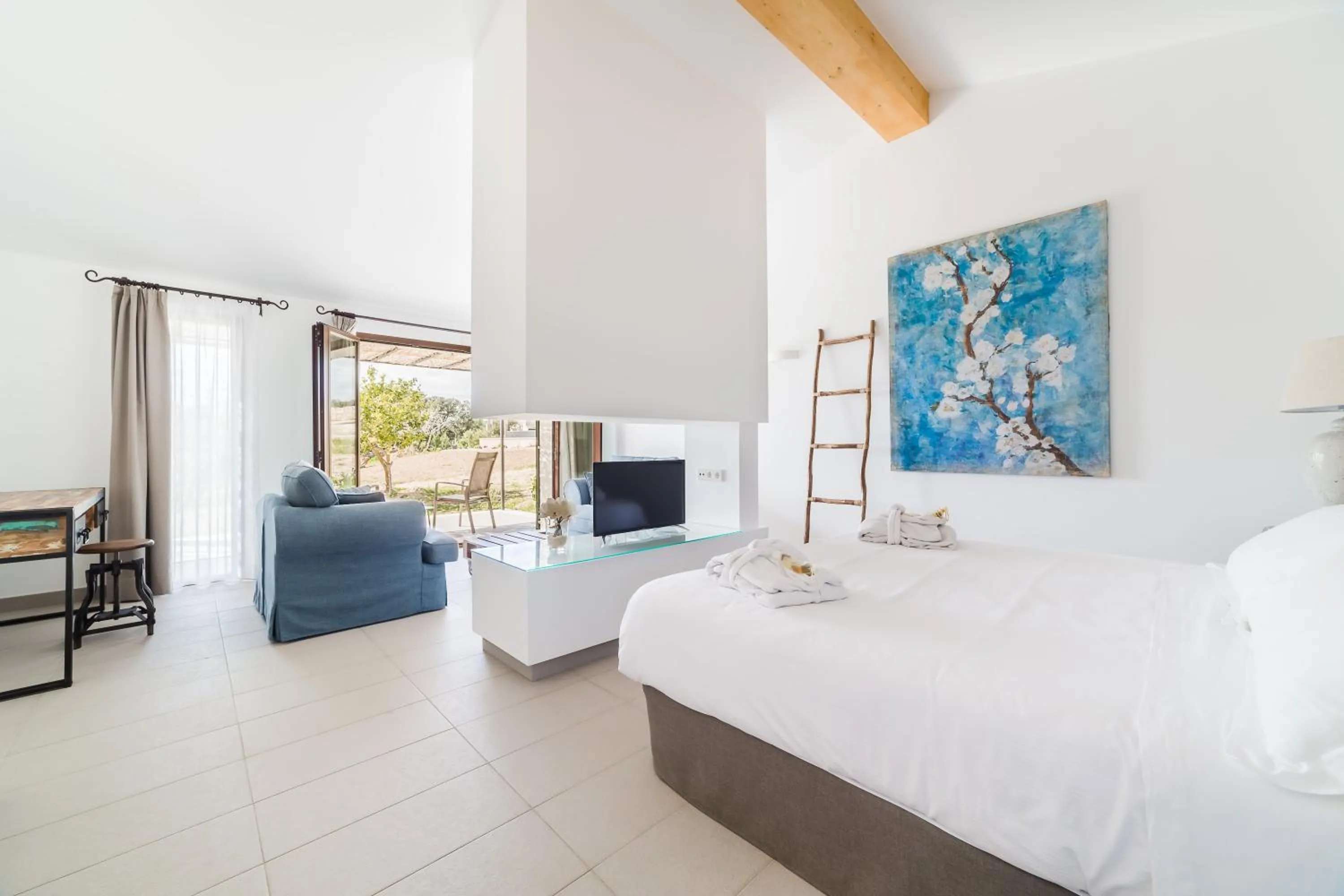 Bed in Agroturismo Ses Vistes