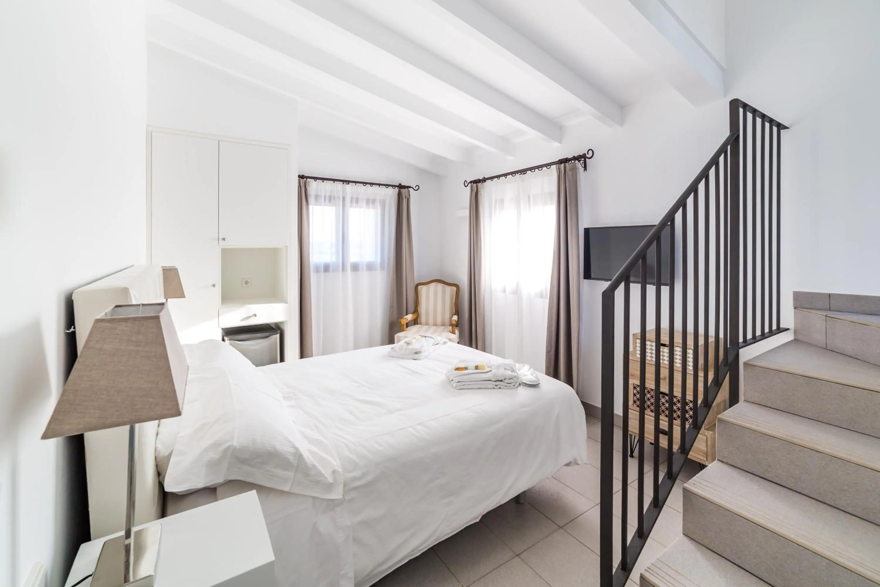 Photo of the whole room, Bed in Agroturismo Ses Vistes