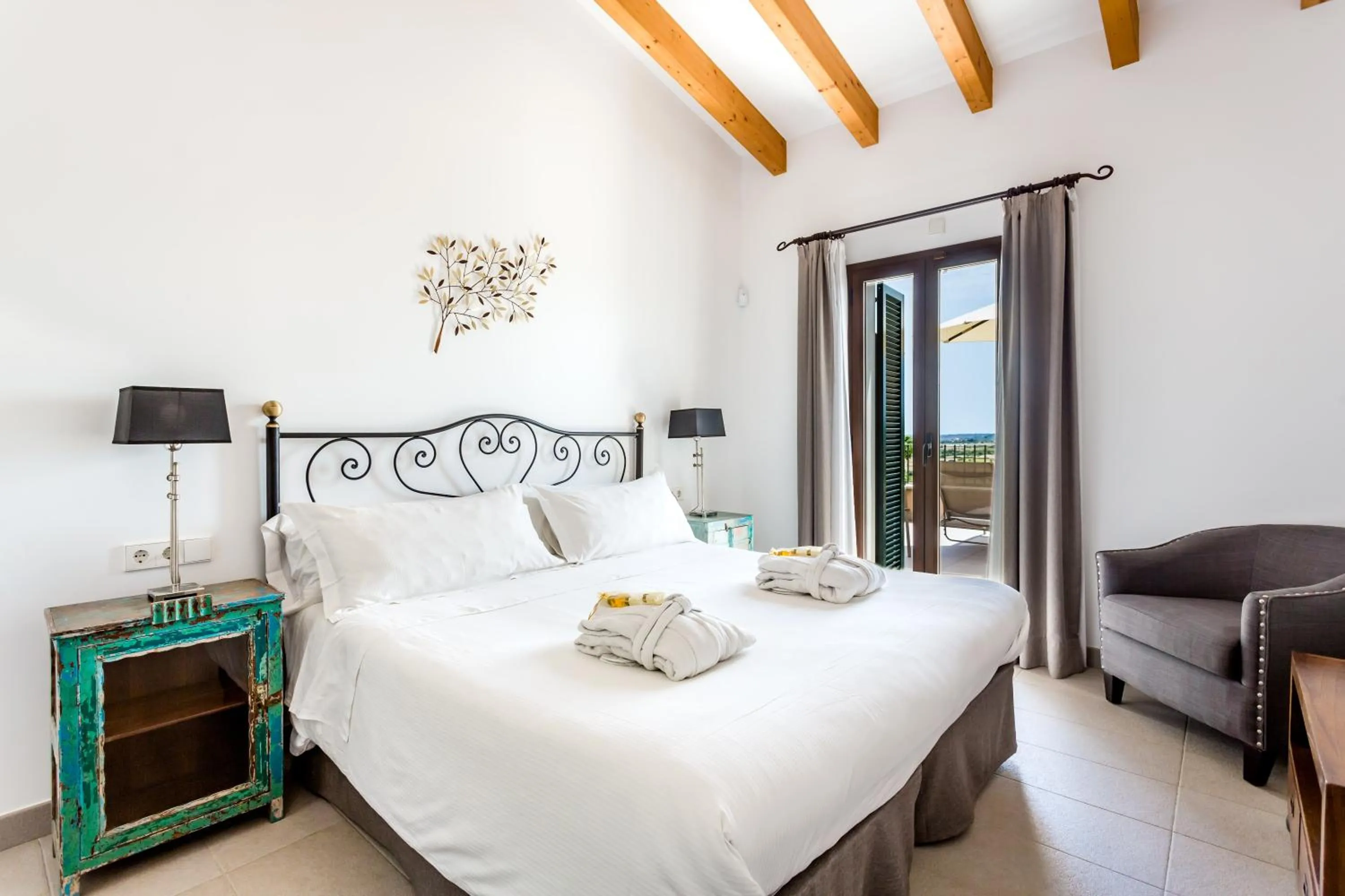 Bed in Agroturismo Ses Vistes