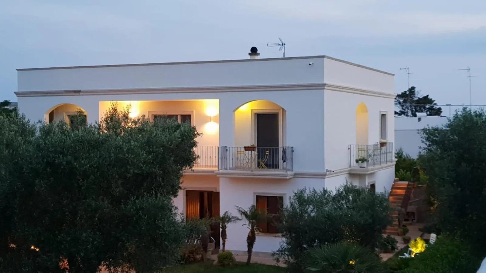 Property building in Villa Sofia Bed and Breakfast