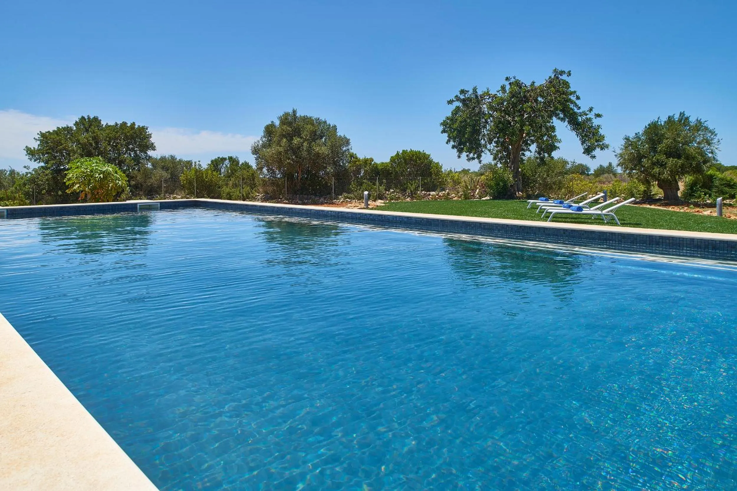 Pool view in Mercedes Country House