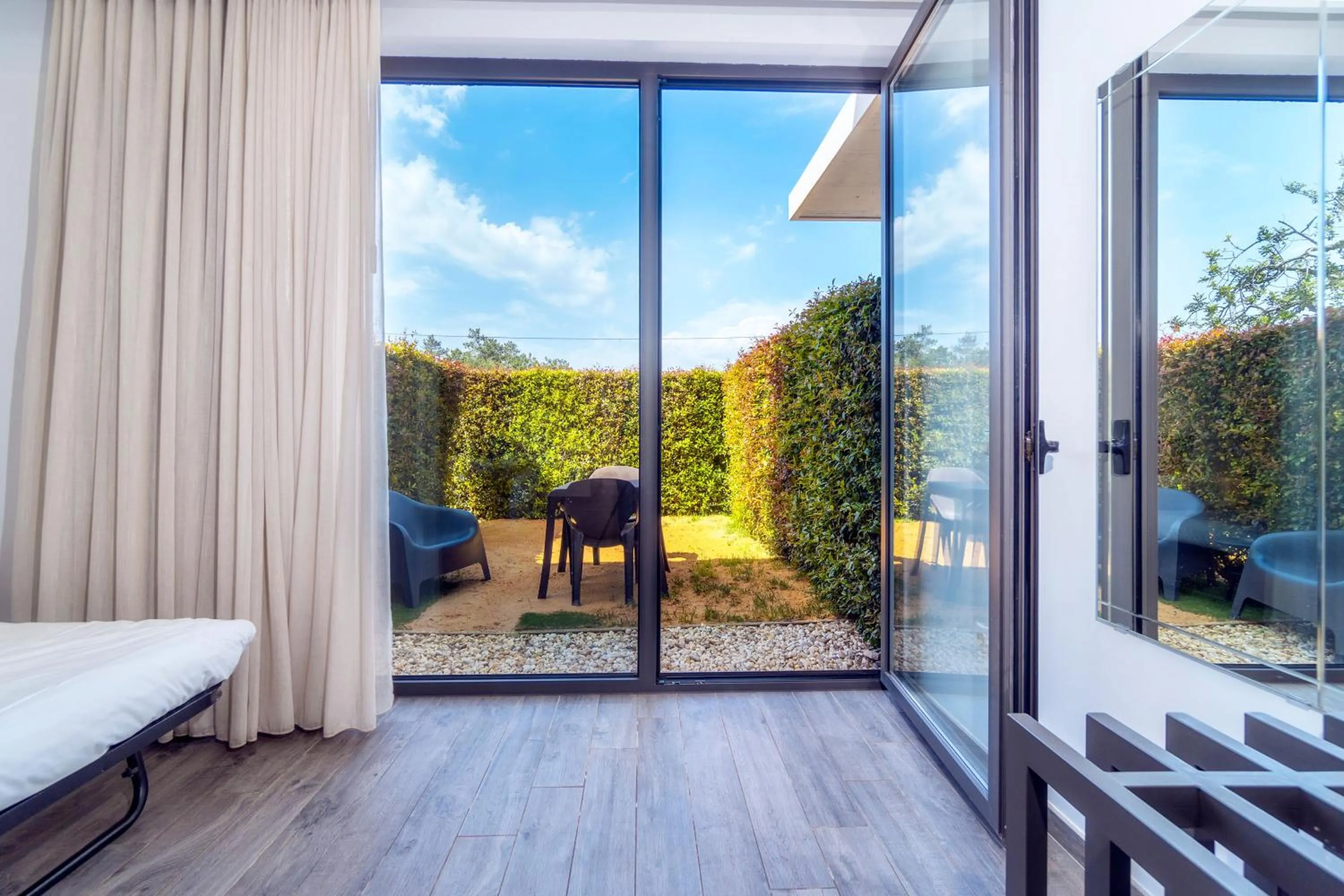 Garden, Bed in Mercedes Country House