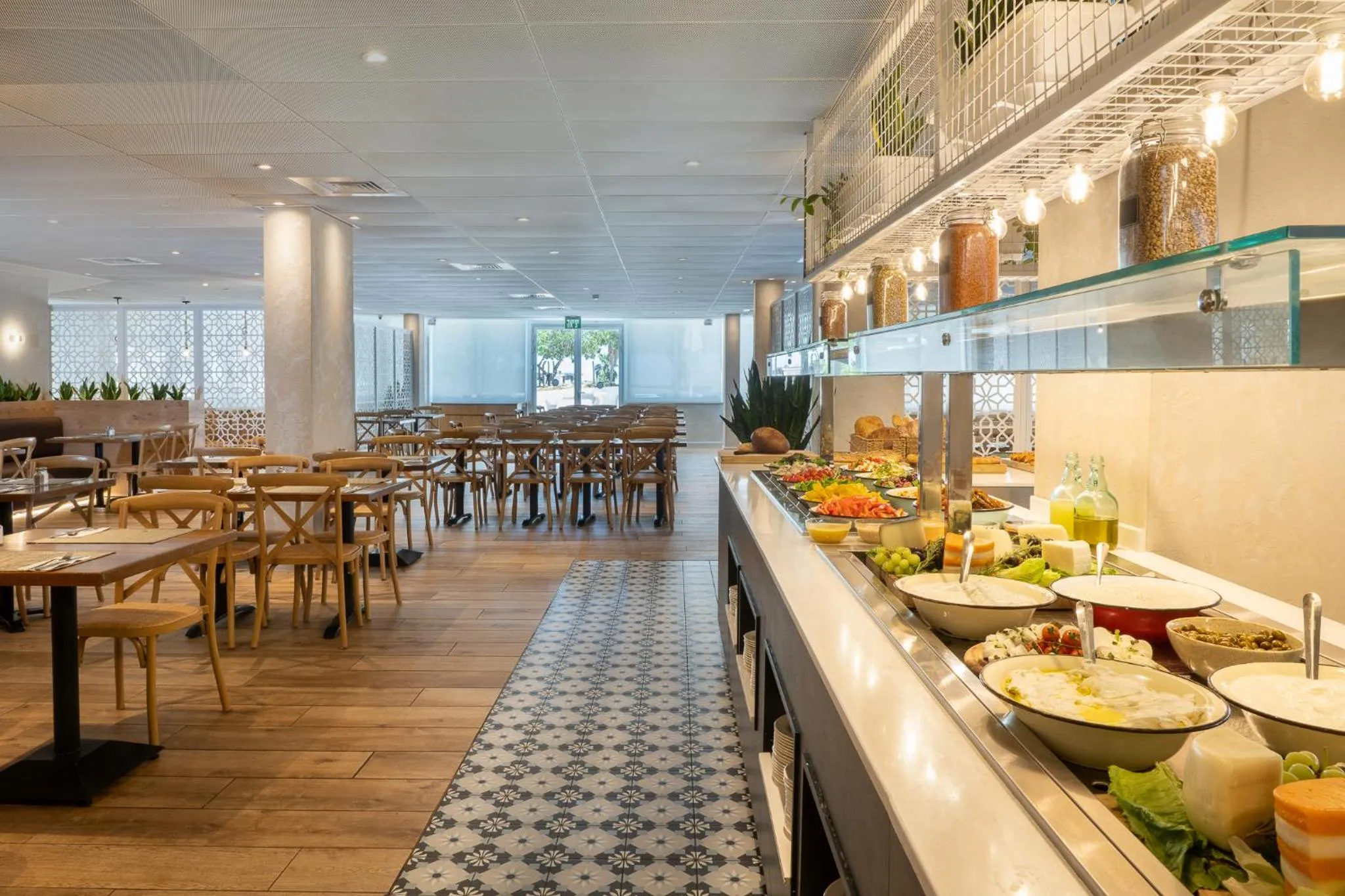 Restaurant/places to eat in Prima Galil Tiberias Hotel