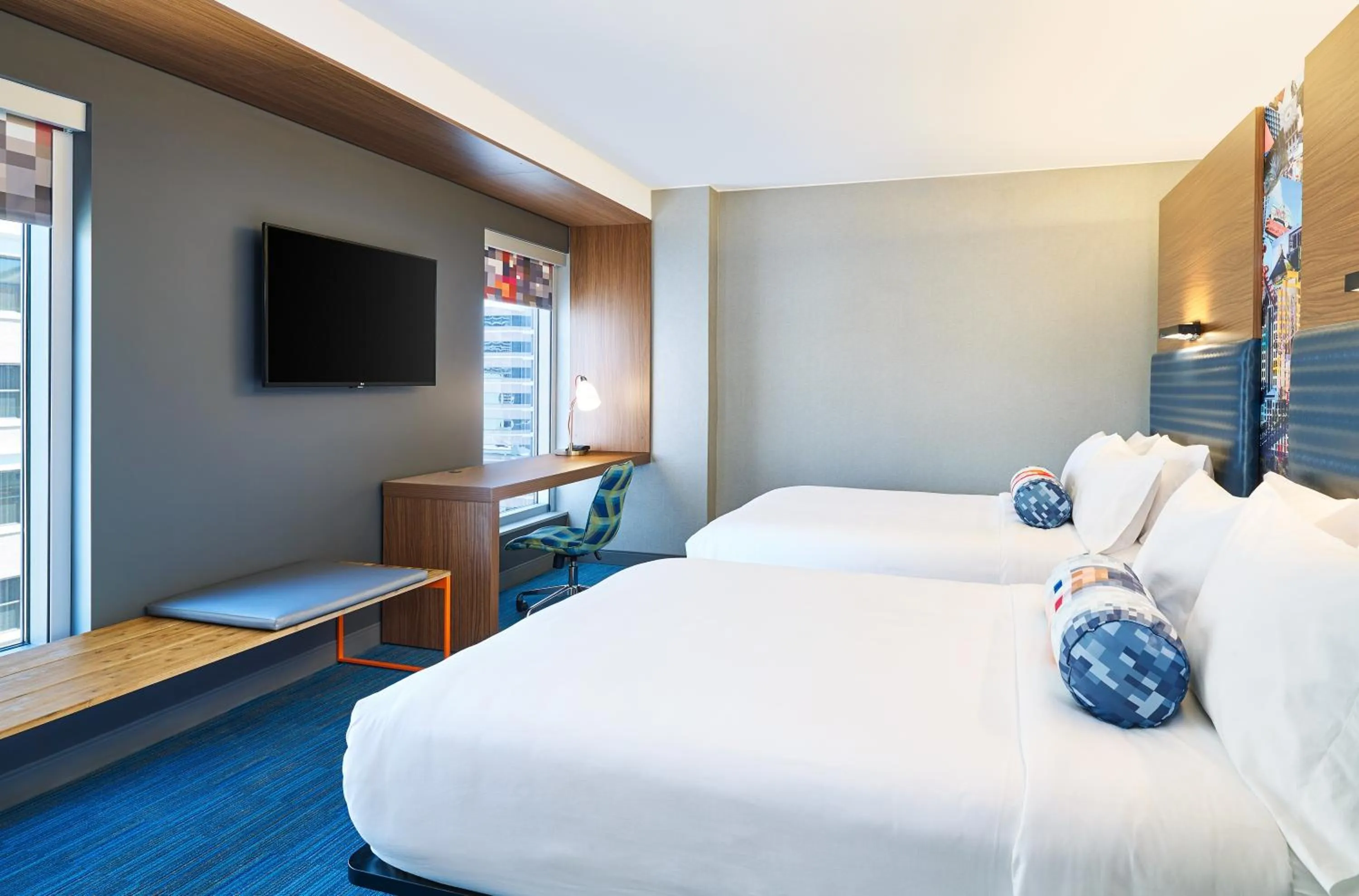 Bedroom, Bed in Aloft Austin Downtown