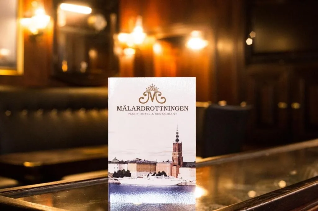 Seating area in Mälardrottningen Yacht Hotel