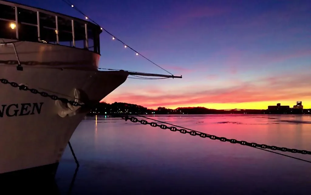 Natural landscape in Mälardrottningen Yacht Hotel