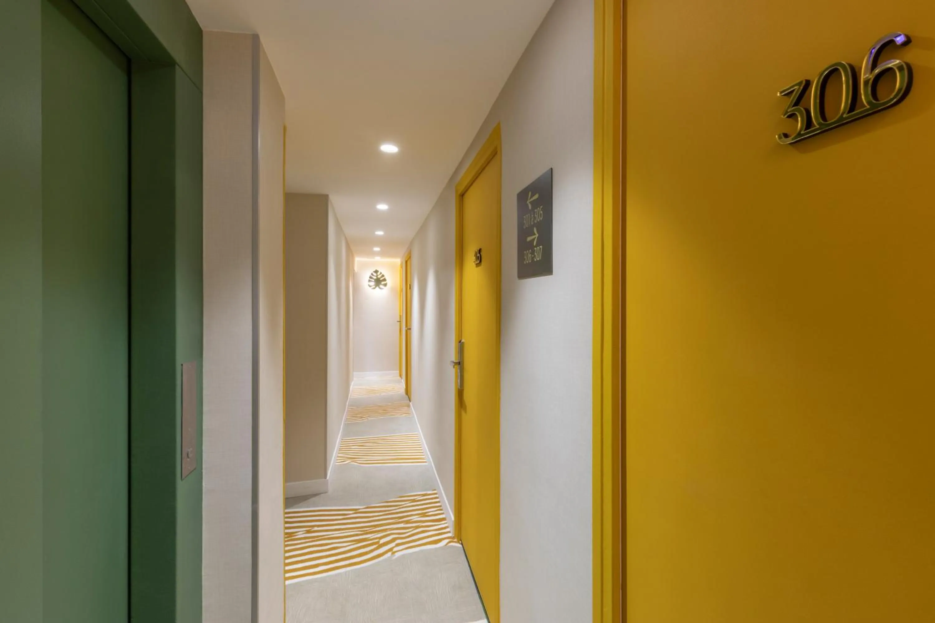 Decorative detail in Ibis Styles Paris Jardin de la Villette - Rénové en 2025