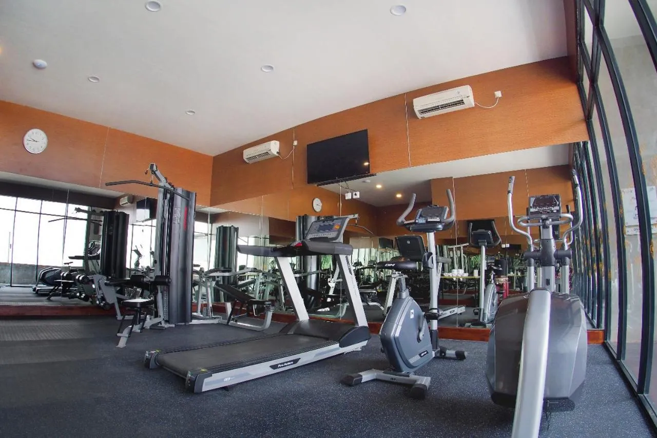 Fitness centre/facilities in Aviary Bintaro