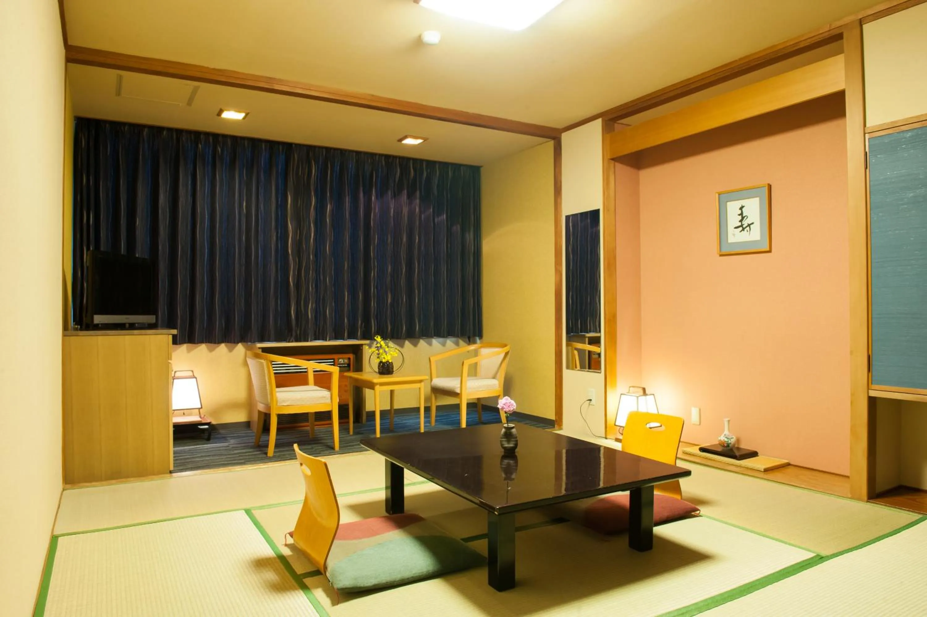 Photo of the whole room in Yutorelo Toyako