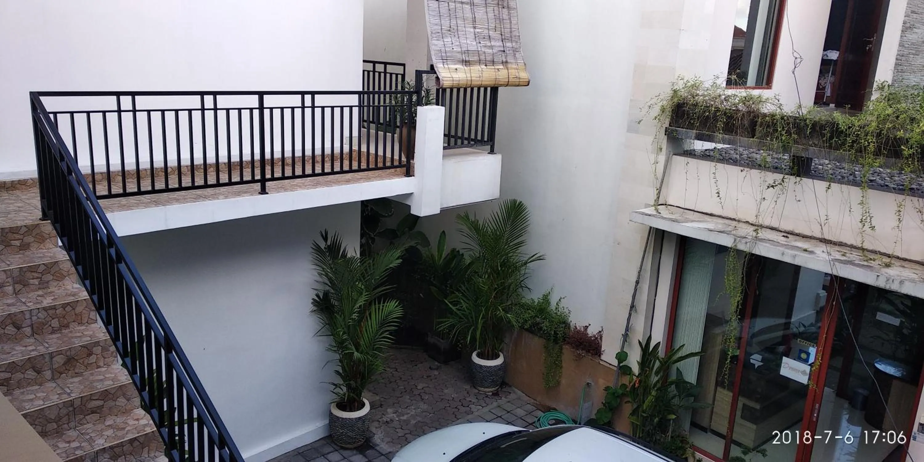 Facade/entrance in D'Pande Kuta