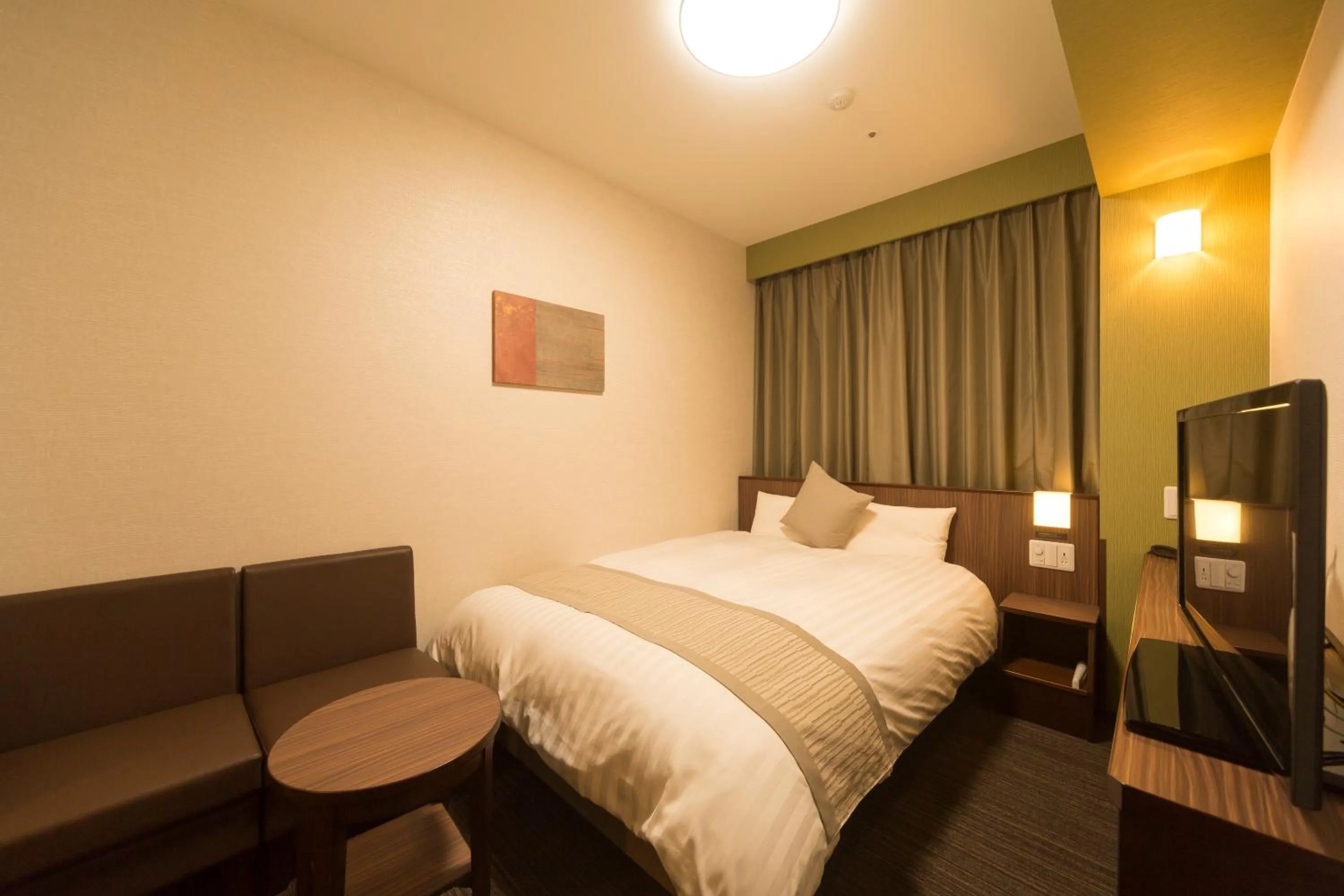 Photo of the whole room, Bed in Dormy Inn Premium Kanda